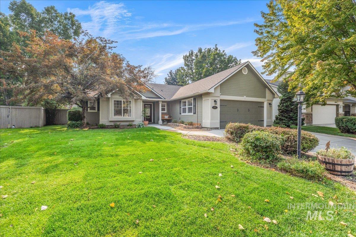 6224 N Royal Park, Boise, Idaho 83713, 3 Bedrooms, 2 Bathrooms, Residential For Sale, Price $449,900,MLS 98982534