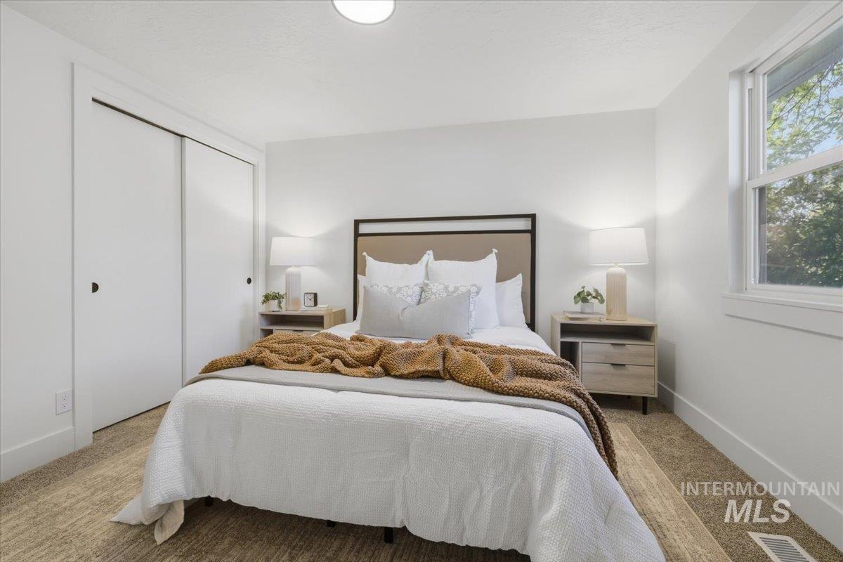 4760 N Maplewood, Boise, Idaho 83703, 4 Bedrooms, 2 Bathrooms, Residential For Sale, Price $524,900,MLS 98982535