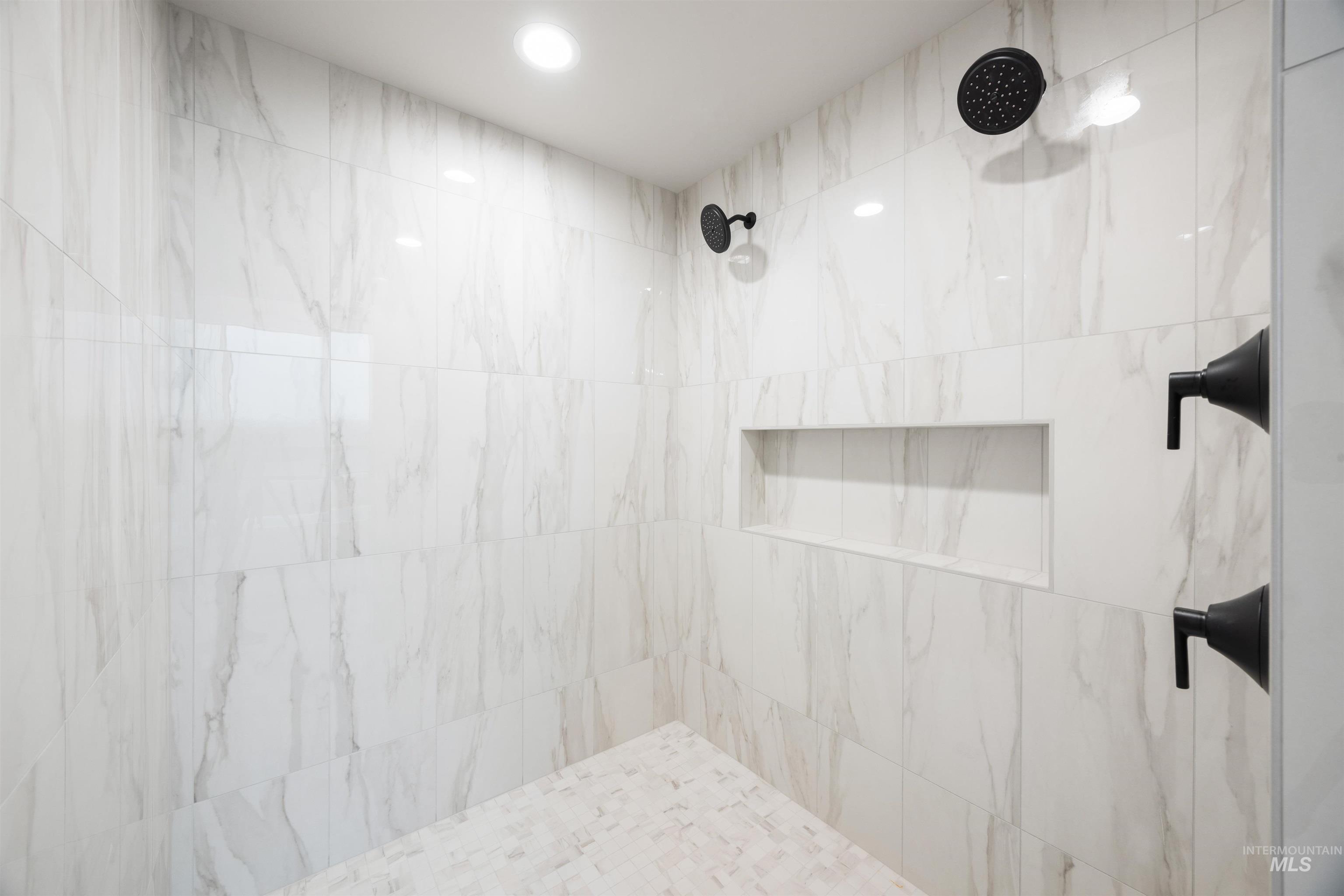 959 E Crescendo St, Meridian, Idaho 83642, 3 Bedrooms, 2.5 Bathrooms, Residential For Sale, Price $699,777,MLS 98982538