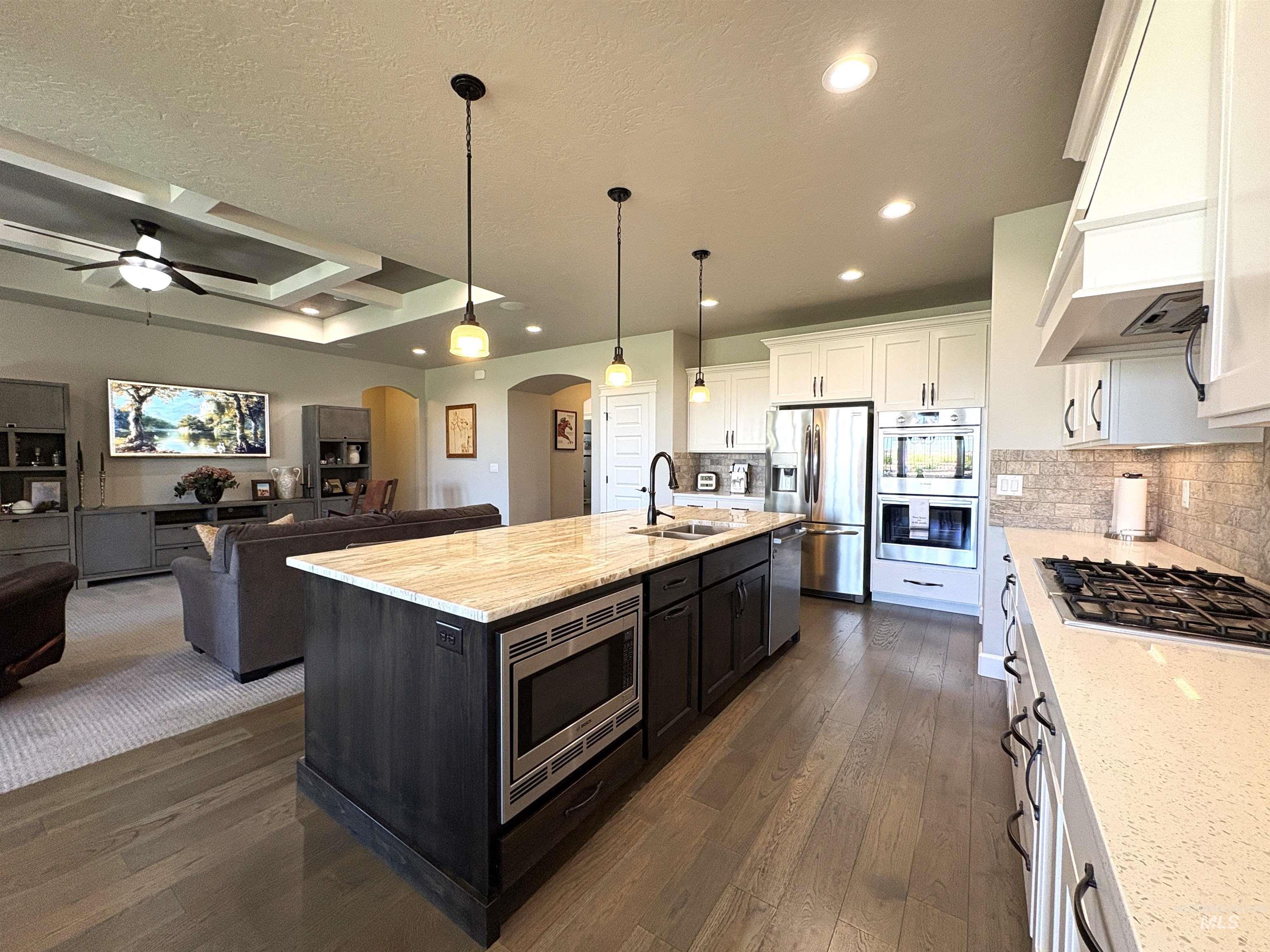 641 E Crest Ridge Dr, Meridian, Idaho 83642, 5 Bedrooms, 3 Bathrooms, Residential For Sale, Price $850,000,MLS 98982539
