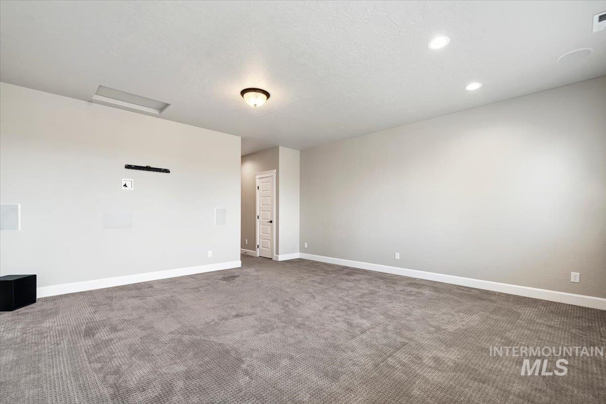 641 E Crest Ridge Dr, Meridian, Idaho 83642, 5 Bedrooms, 3 Bathrooms, Residential For Sale, Price $825,000,MLS 98982539