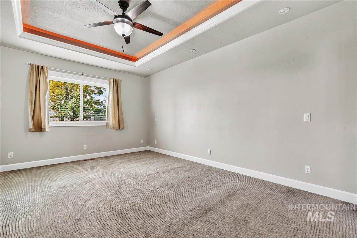641 E Crest Ridge Dr, Meridian, Idaho 83642, 5 Bedrooms, 3 Bathrooms, Residential For Sale, Price $825,000,MLS 98982539