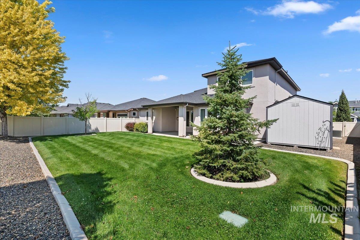 641 E Crest Ridge Dr, Meridian, Idaho 83642, 5 Bedrooms, 3 Bathrooms, Residential For Sale, Price $825,000,MLS 98982539