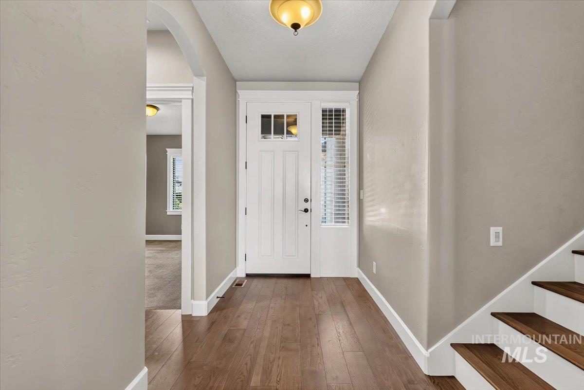 641 E Crest Ridge Dr, Meridian, Idaho 83642, 5 Bedrooms, 3 Bathrooms, Residential For Sale, Price $825,000,MLS 98982539
