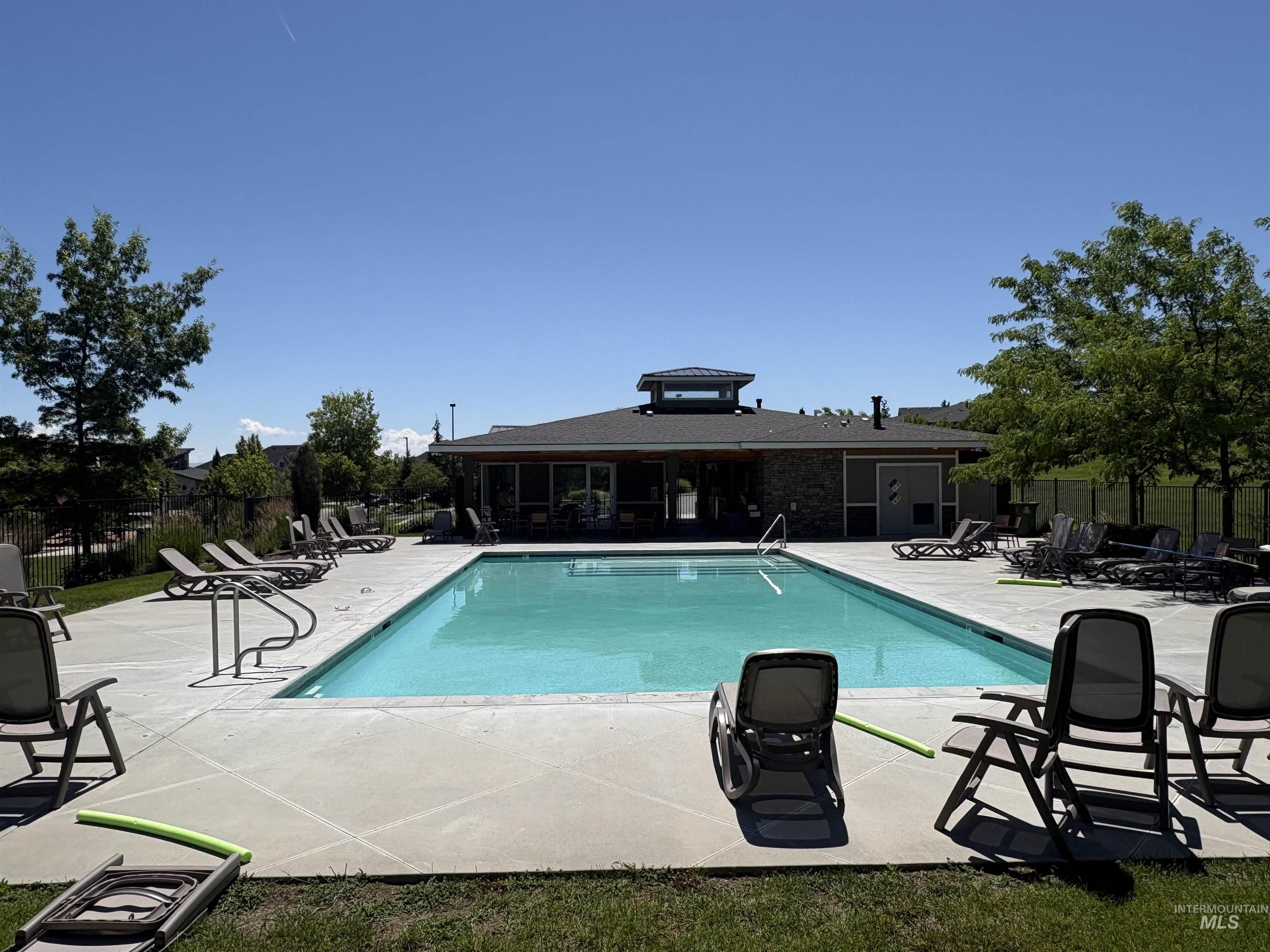 641 E Crest Ridge Dr, Meridian, Idaho 83642, 5 Bedrooms, 3 Bathrooms, Residential For Sale, Price $825,000, 98982539