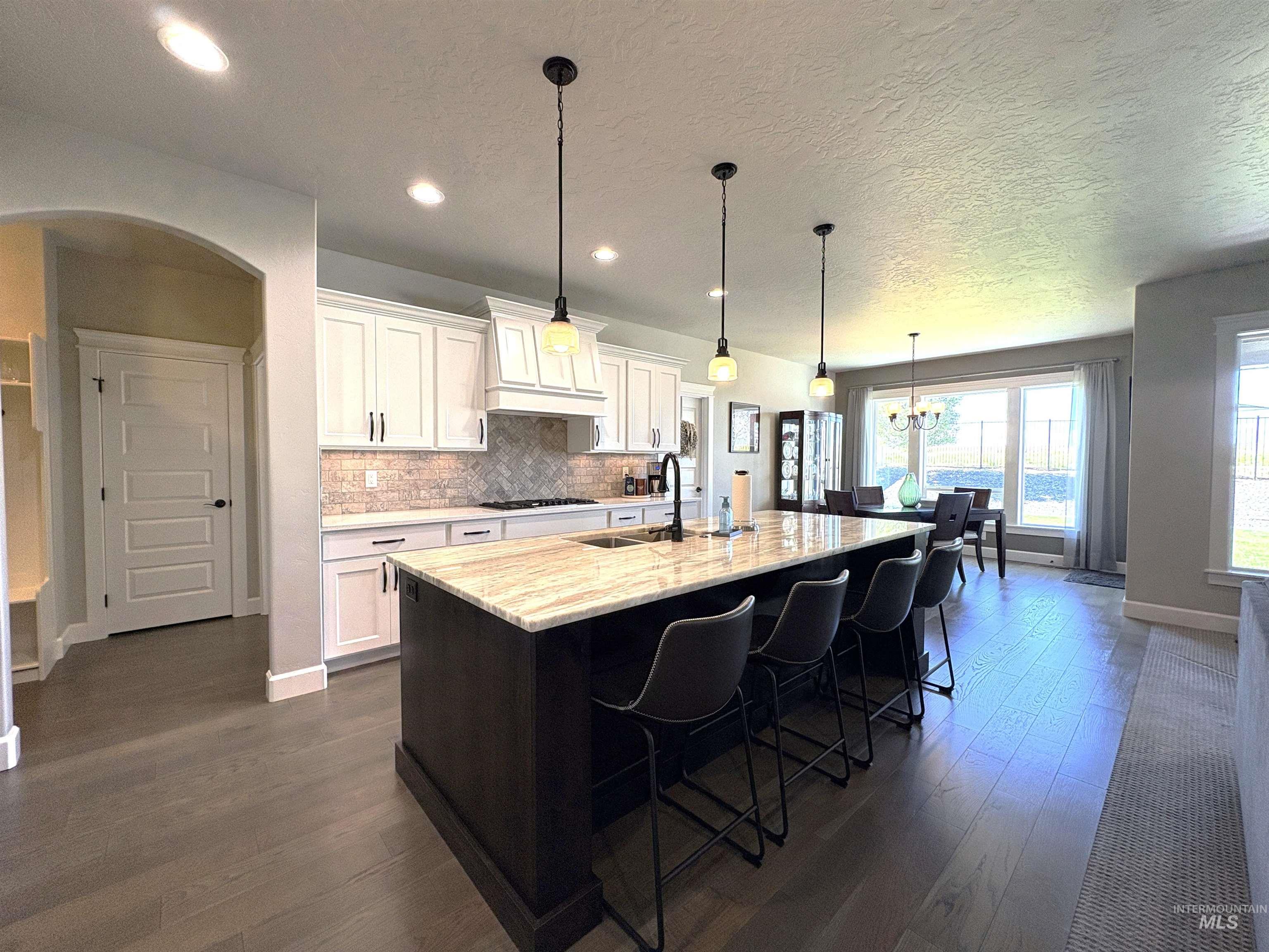 641 E Crest Ridge Dr, Meridian, Idaho 83642, 5 Bedrooms, 3 Bathrooms, Residential For Sale, Price $850,000,MLS 98982539