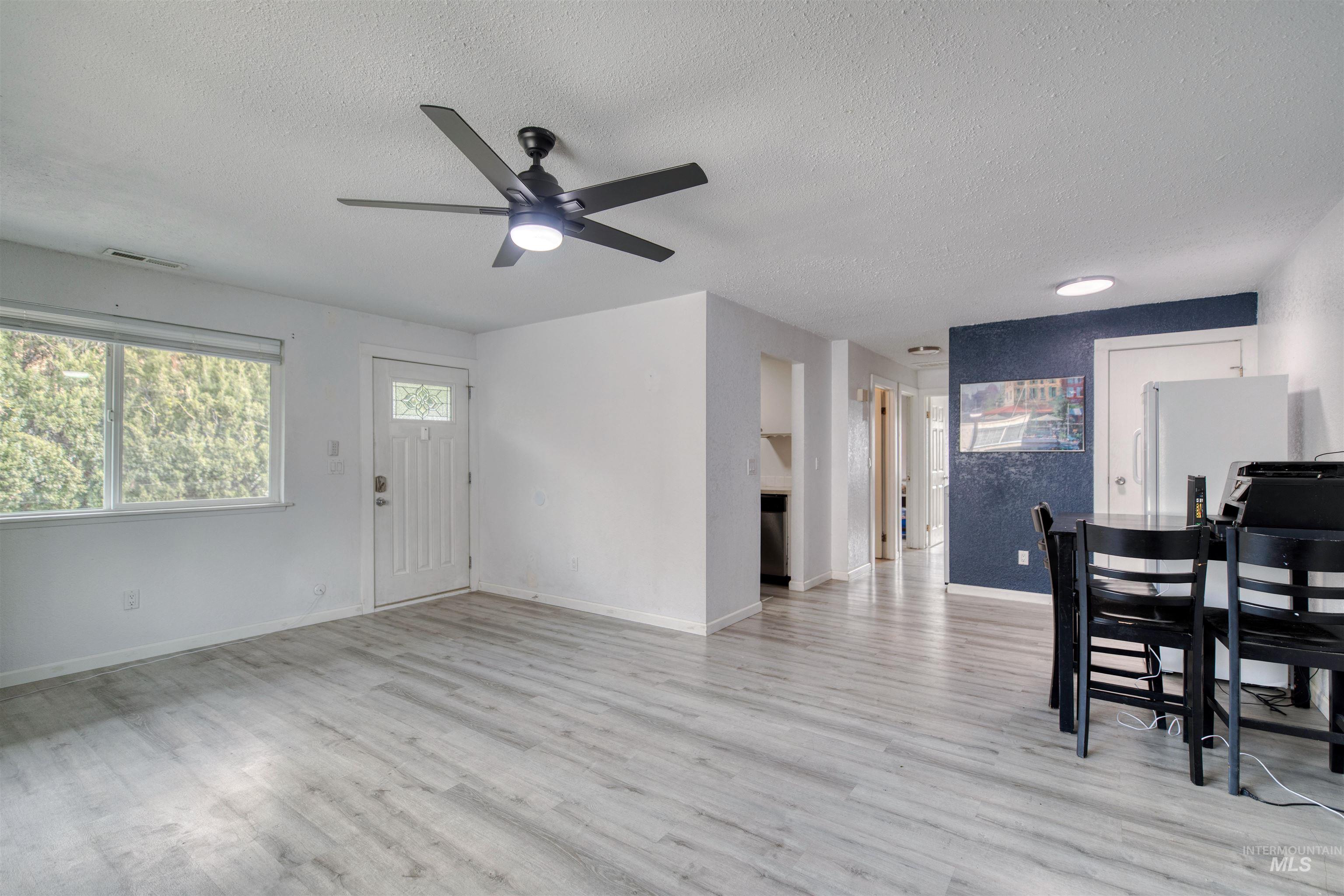 5268 W Kootenai St., Boise, Idaho 83705, 2 Bedrooms, 1 Bathroom, Residential For Sale, Price $274,900, 98982540