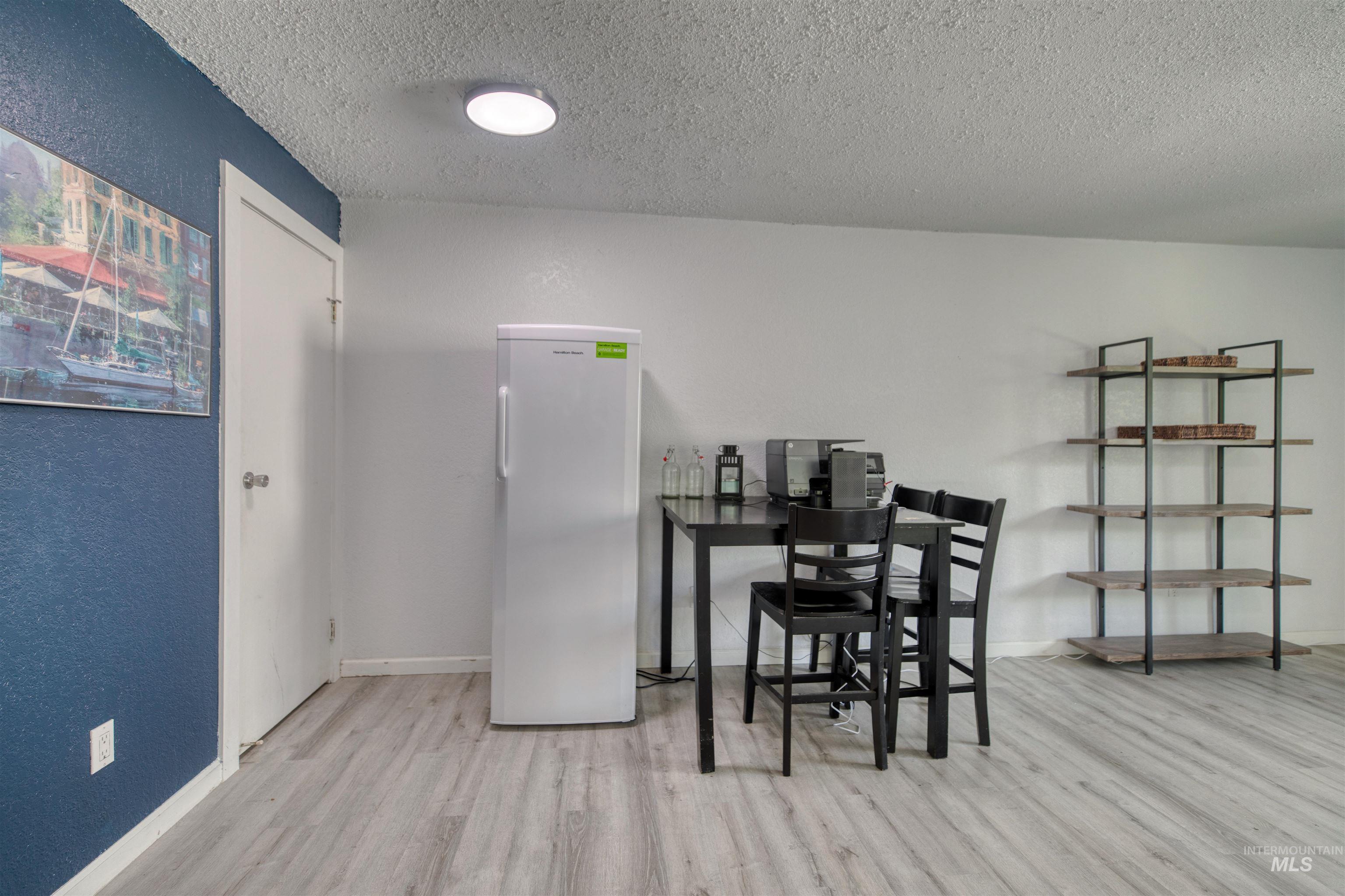 5268 W Kootenai St., Boise, Idaho 83705, 2 Bedrooms, 1 Bathroom, Residential For Sale, Price $274,900, 98982540