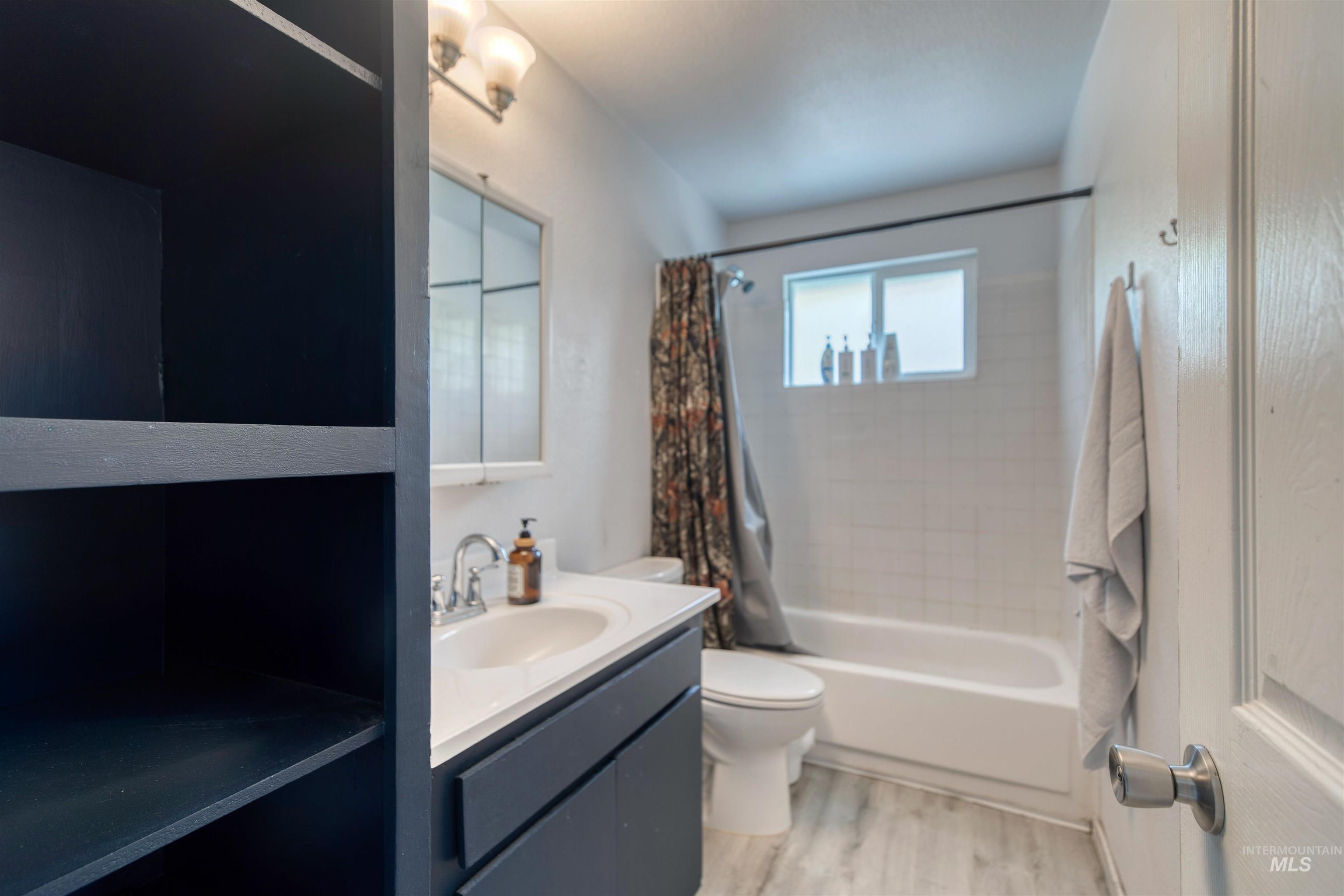 5268 W Kootenai St., Boise, Idaho 83705, 2 Bedrooms, 1 Bathroom, Residential For Sale, Price $274,900, 98982540