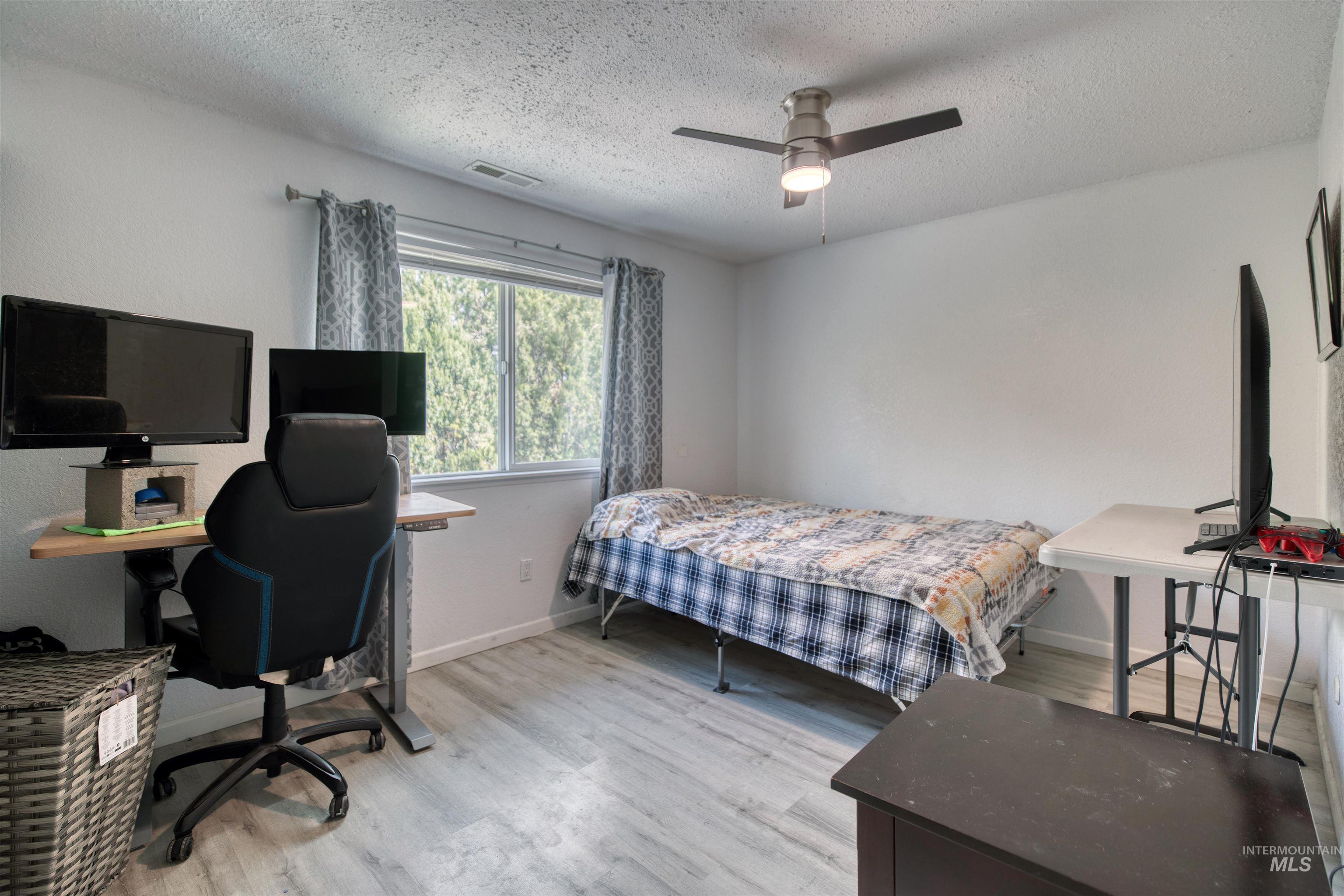 5268 W Kootenai St., Boise, Idaho 83705, 2 Bedrooms, 1 Bathroom, Residential For Sale, Price $274,900, 98982540