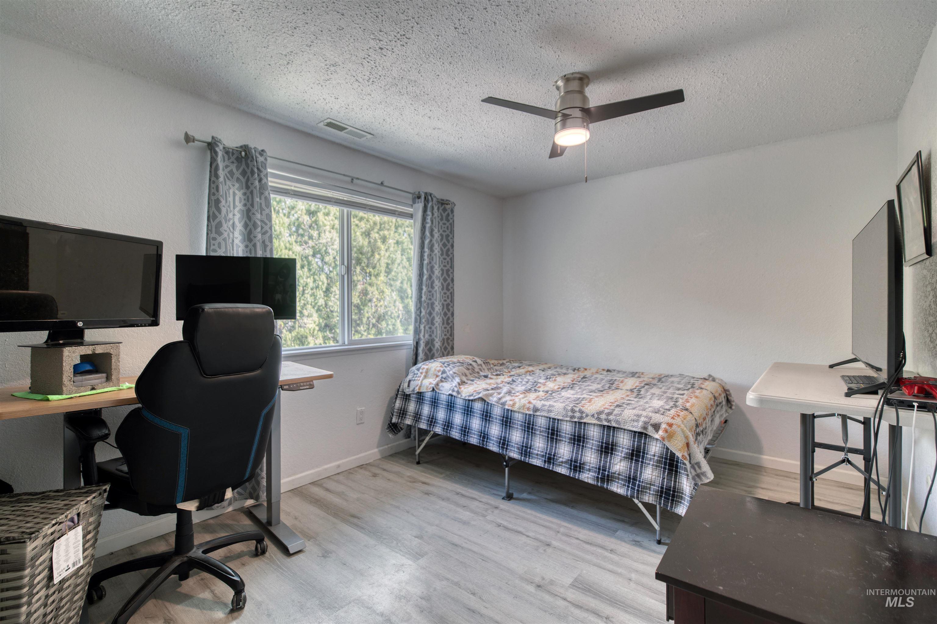 5268 W Kootenai St., Boise, Idaho 83705, 2 Bedrooms, 1 Bathroom, Residential For Sale, Price $274,900, 98982540