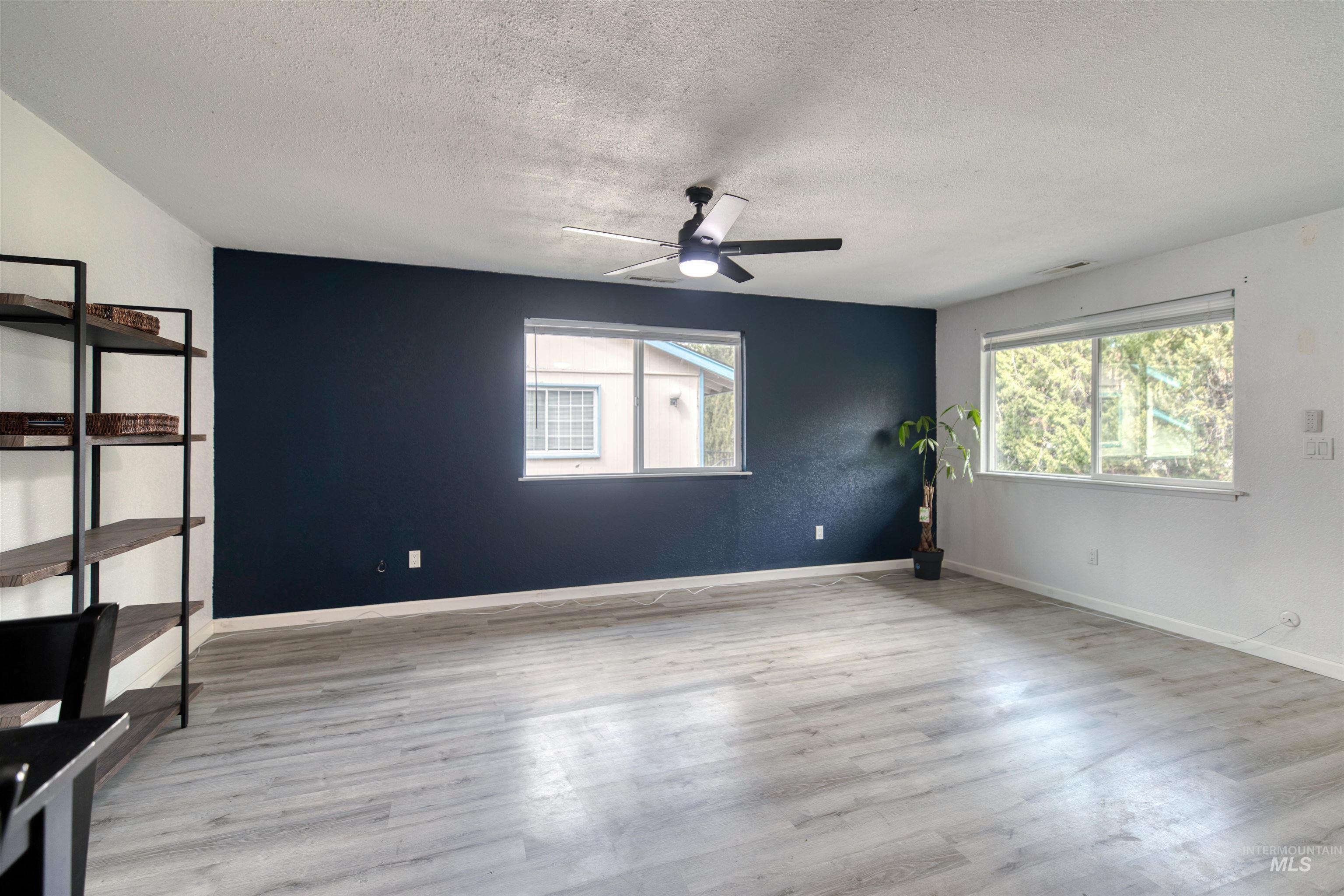 5268 W Kootenai St., Boise, Idaho 83705, 2 Bedrooms, 1 Bathroom, Residential For Sale, Price $274,900, 98982540