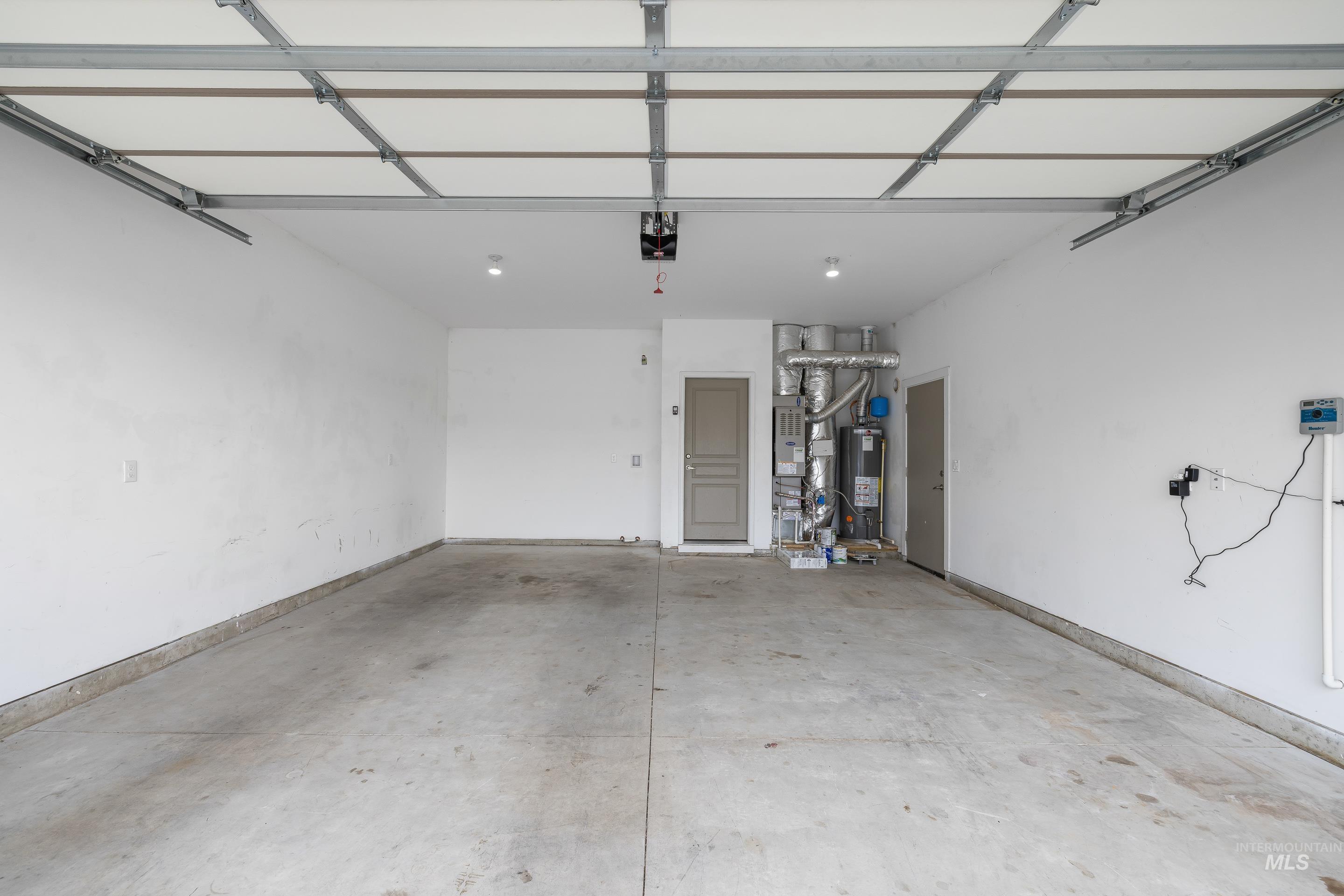 2068 W Bella Lane, Nampa, Idaho 83651, 3 Bedrooms, 2.5 Bathrooms, Residential For Sale, Price $379,000, 98982543