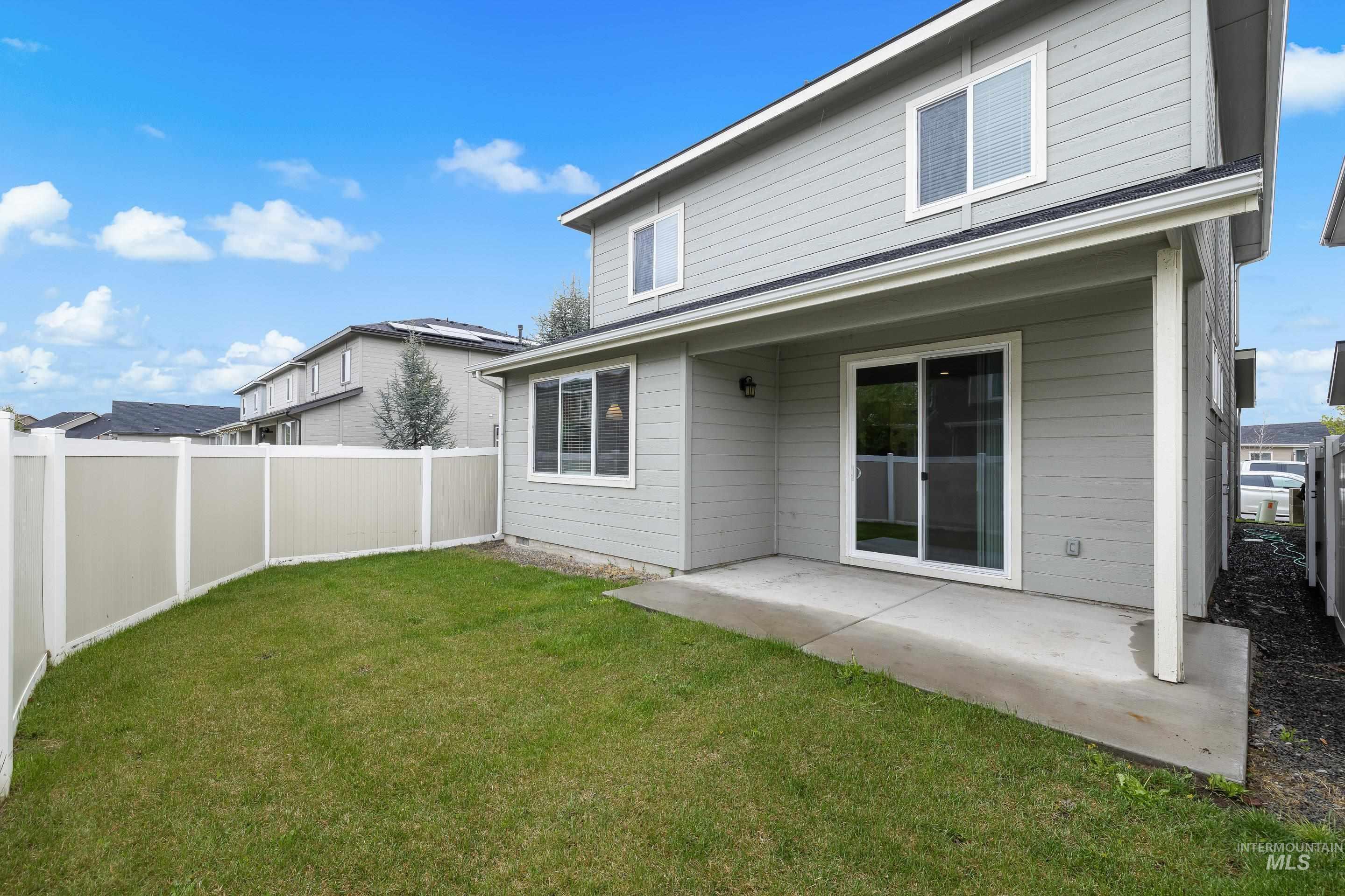 2068 W Bella Lane, Nampa, Idaho 83651, 3 Bedrooms, 2.5 Bathrooms, Residential For Sale, Price $379,000, 98982543