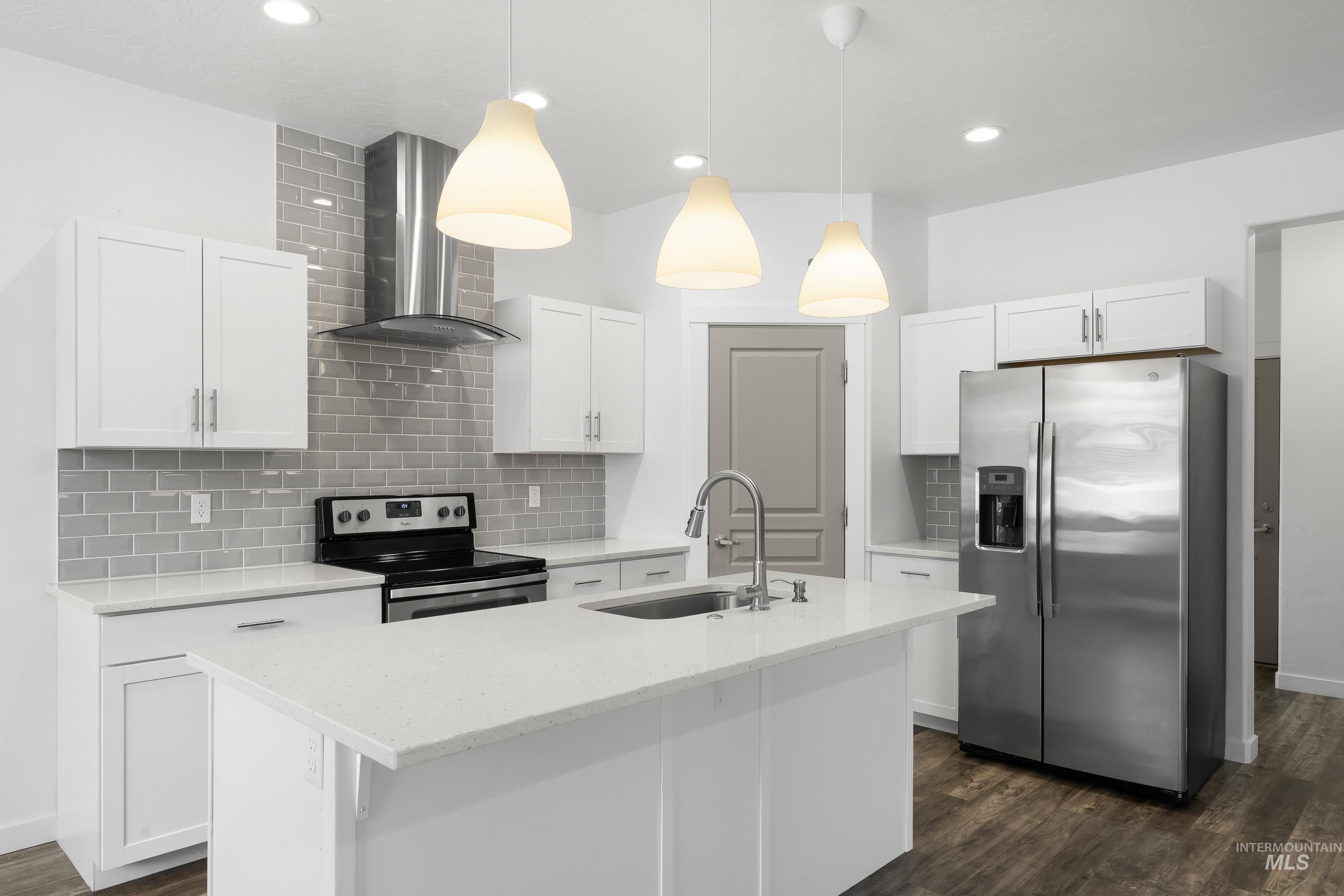 2068 W Bella Lane, Nampa, Idaho 83651, 3 Bedrooms, 2.5 Bathrooms, Residential For Sale, Price $379,000, 98982543