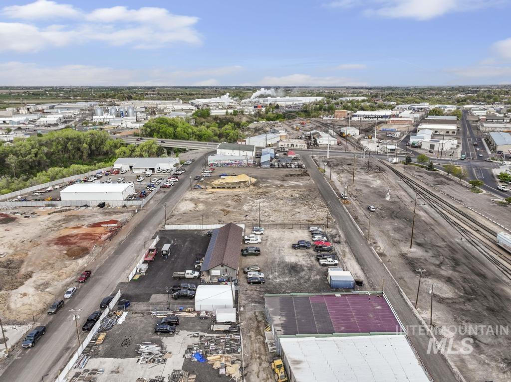 204 Railroad Avenue, Twin Falls, Idaho 83301, Business/Commercial For Sale, Price $160,000,MLS 98982544