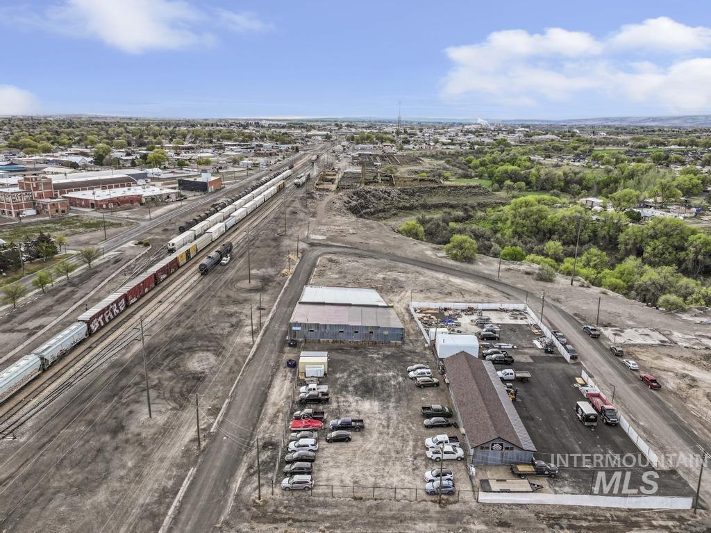 204 Railroad Avenue, Twin Falls, Idaho 83301, Business/Commercial For Sale, Price $160,000,MLS 98982544