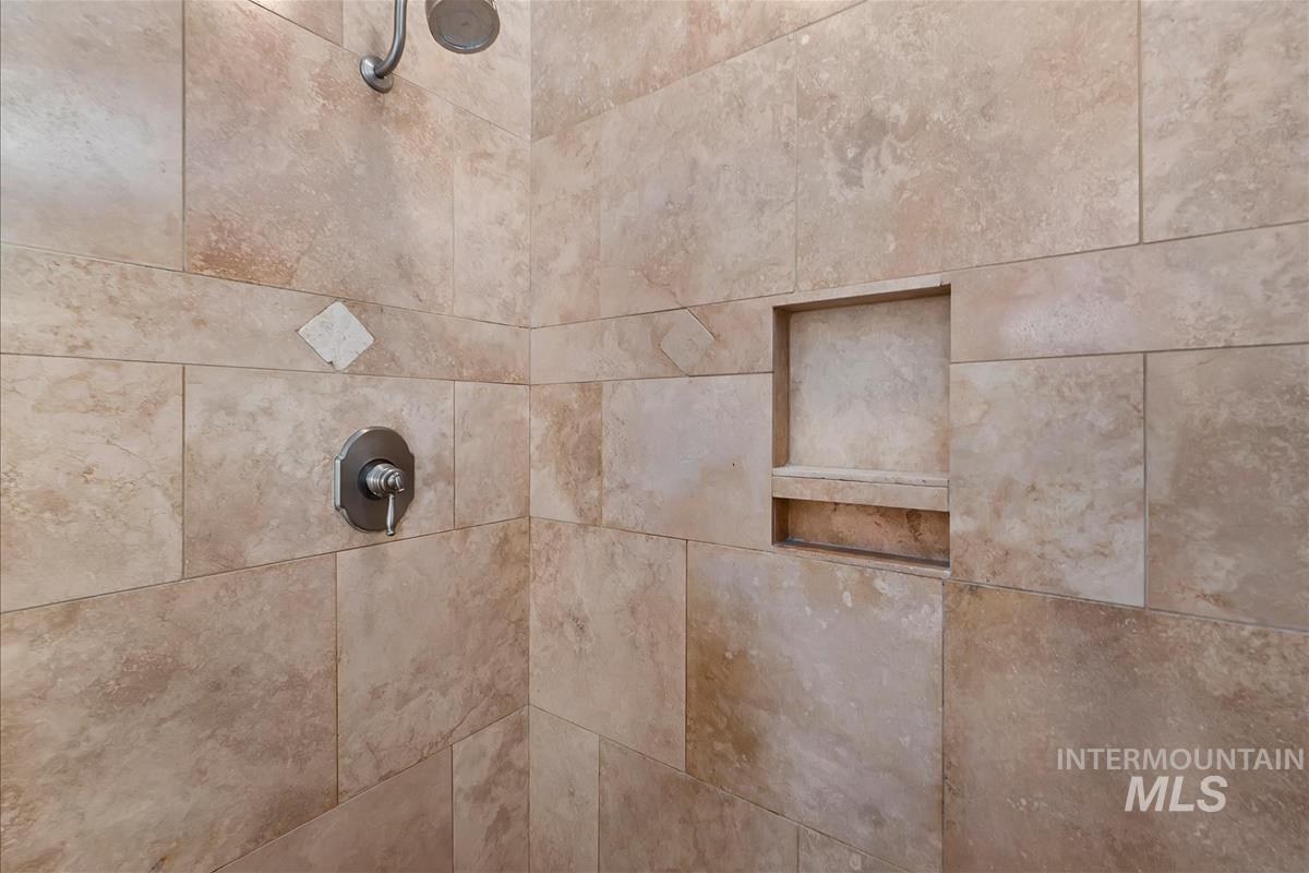 2063 N Parkforest Way, Eagle, Idaho 83616, 7 Bedrooms, 4.5 Bathrooms, Residential For Sale, Price $1,249,000, 98982545