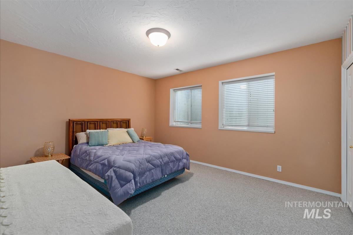 2063 N Parkforest Way, Eagle, Idaho 83616, 7 Bedrooms, 4.5 Bathrooms, Residential For Sale, Price $1,249,000, 98982545