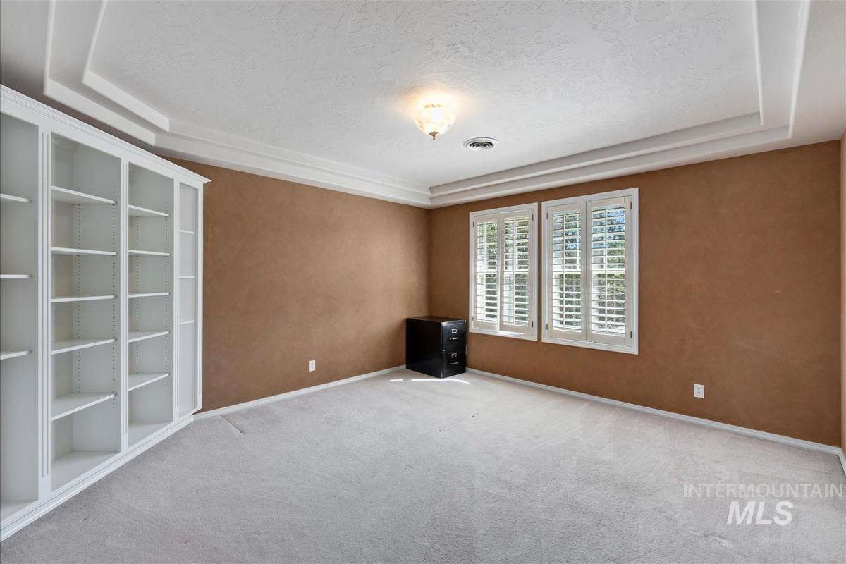 2063 N Parkforest Way, Eagle, Idaho 83616, 7 Bedrooms, 4.5 Bathrooms, Residential For Sale, Price $1,249,000, 98982545