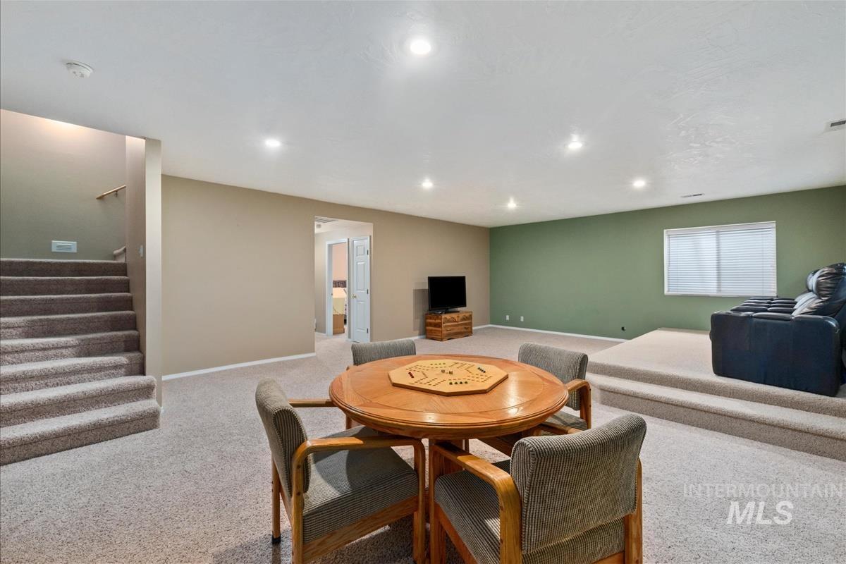 2063 N Parkforest Way, Eagle, Idaho 83616, 7 Bedrooms, 4.5 Bathrooms, Residential For Sale, Price $1,249,000, 98982545