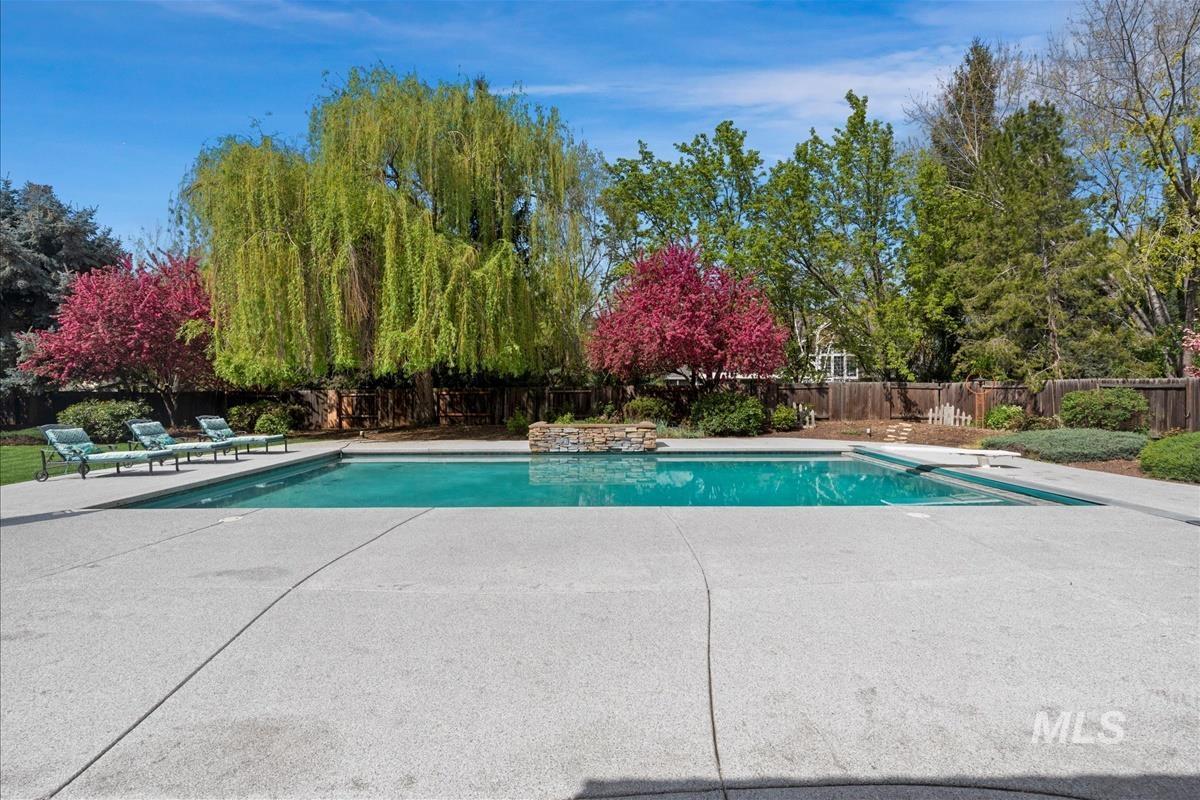 2063 N Parkforest Way, Eagle, Idaho 83616, 7 Bedrooms, 4.5 Bathrooms, Residential For Sale, Price $1,249,000, 98982545