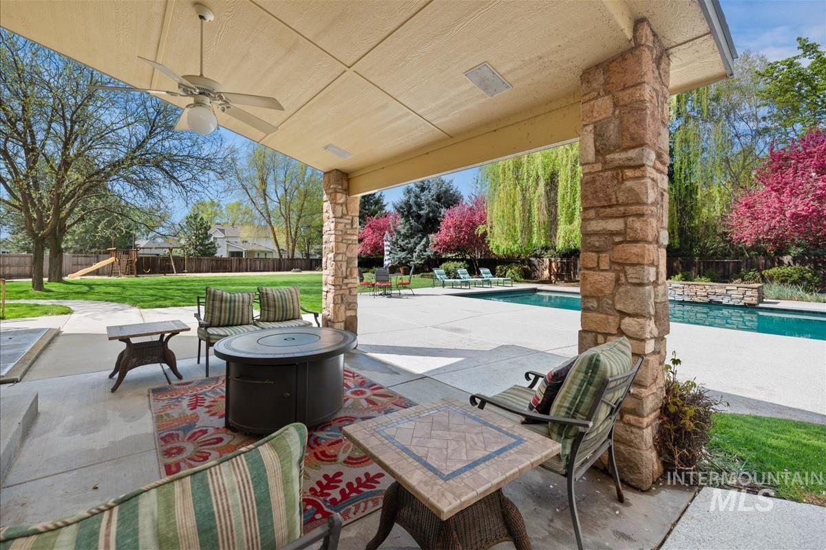 2063 N Parkforest Way, Eagle, Idaho 83616, 7 Bedrooms, 4.5 Bathrooms, Residential For Sale, Price $1,249,000, 98982545