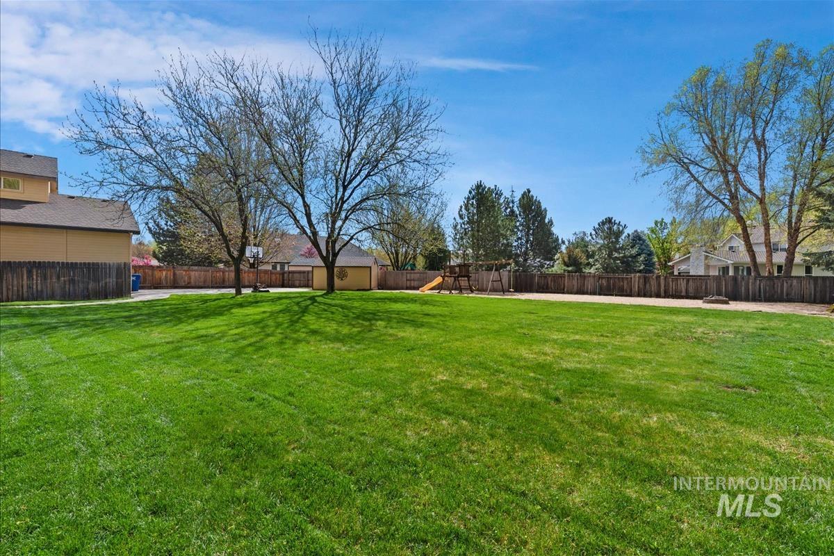 2063 N Parkforest Way, Eagle, Idaho 83616, 7 Bedrooms, 4.5 Bathrooms, Residential For Sale, Price $1,249,000, 98982545