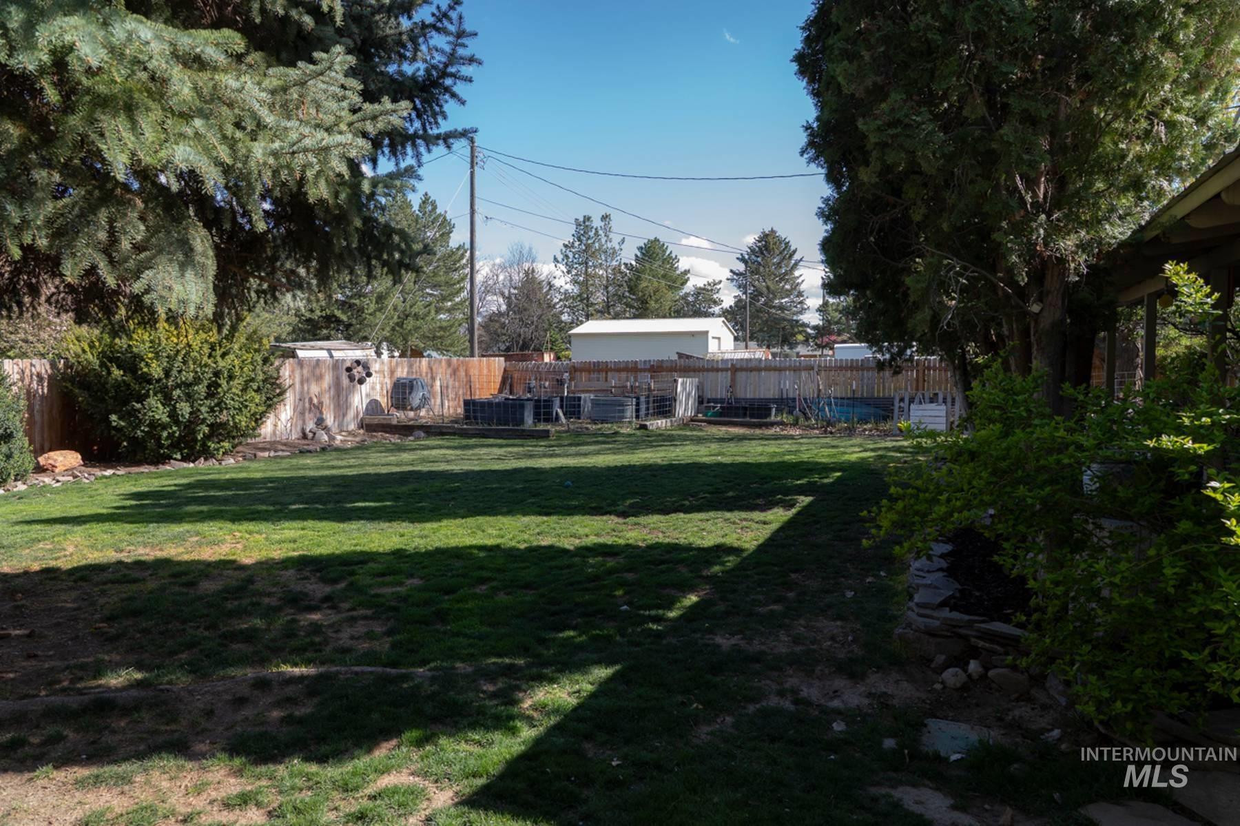 976 Desert View Dr., Twin Falls, Idaho 83301, 4 Bedrooms, 3 Bathrooms, Residential For Sale, Price $449,000,MLS 98982546