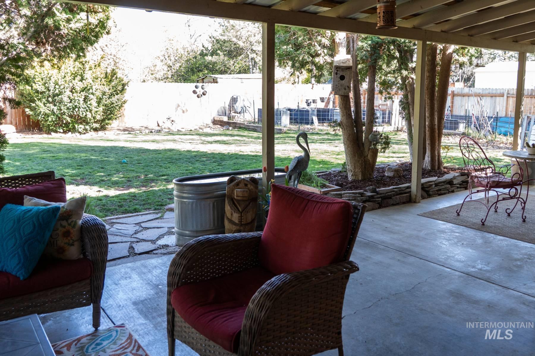 976 Desert View Dr., Twin Falls, Idaho 83301, 4 Bedrooms, 3 Bathrooms, Residential For Sale, Price $449,000,MLS 98982546