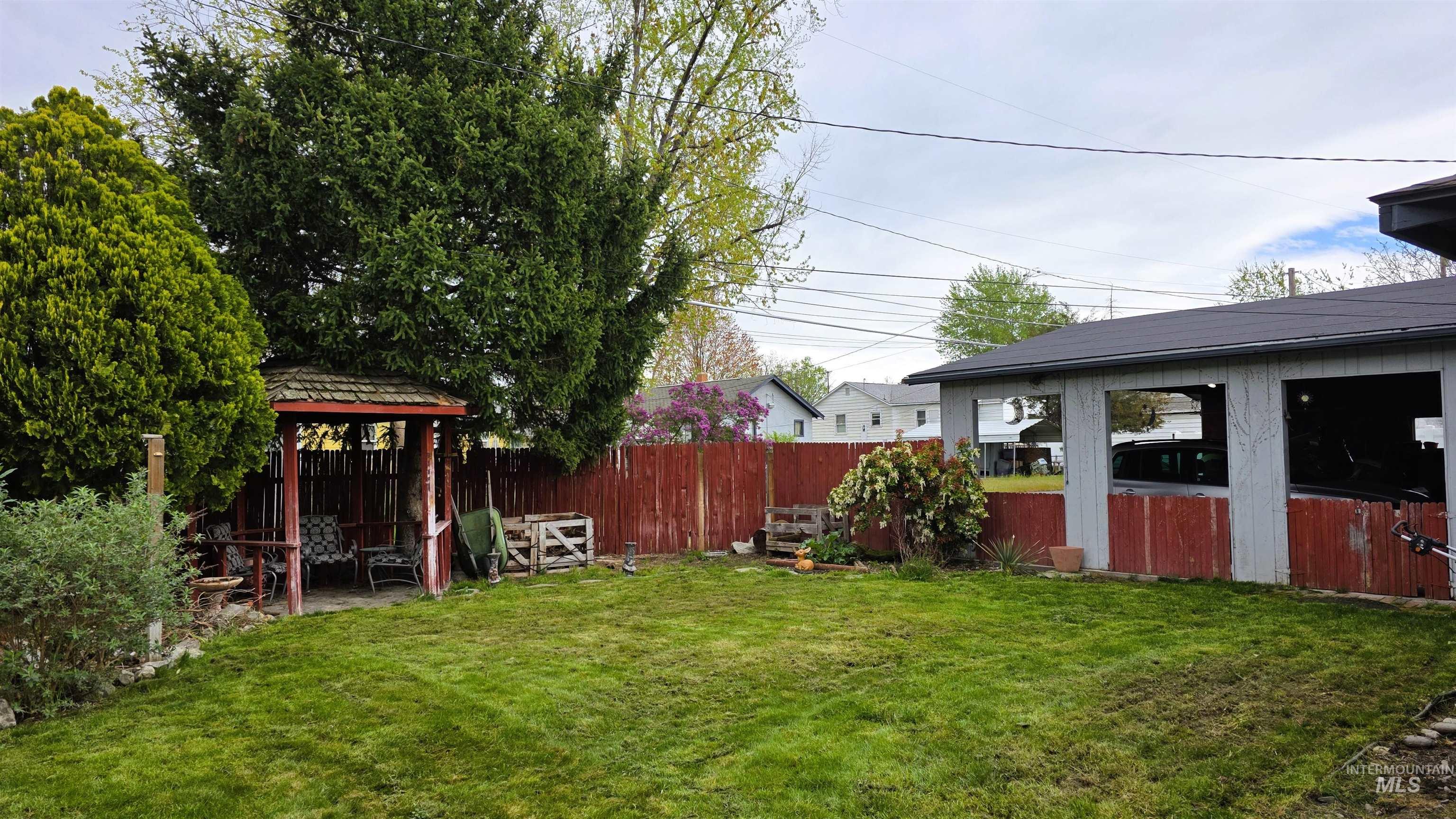 607 Burns Street, Clarkston, Washington 99403, 3 Bedrooms, 1 Bathroom, Residential For Sale, Price $289,900, 98982550