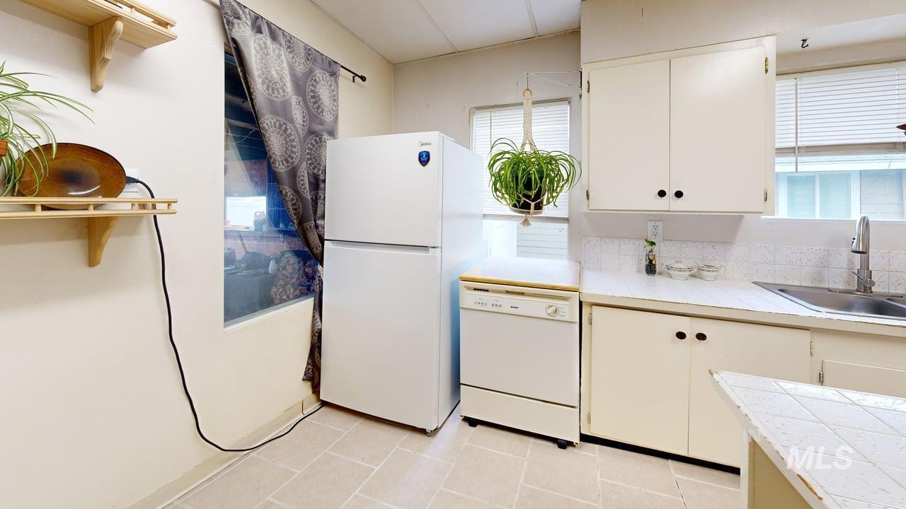 607 Burns Street, Clarkston, Washington 99403, 3 Bedrooms, 1 Bathroom, Residential For Sale, Price $289,900, 98982550