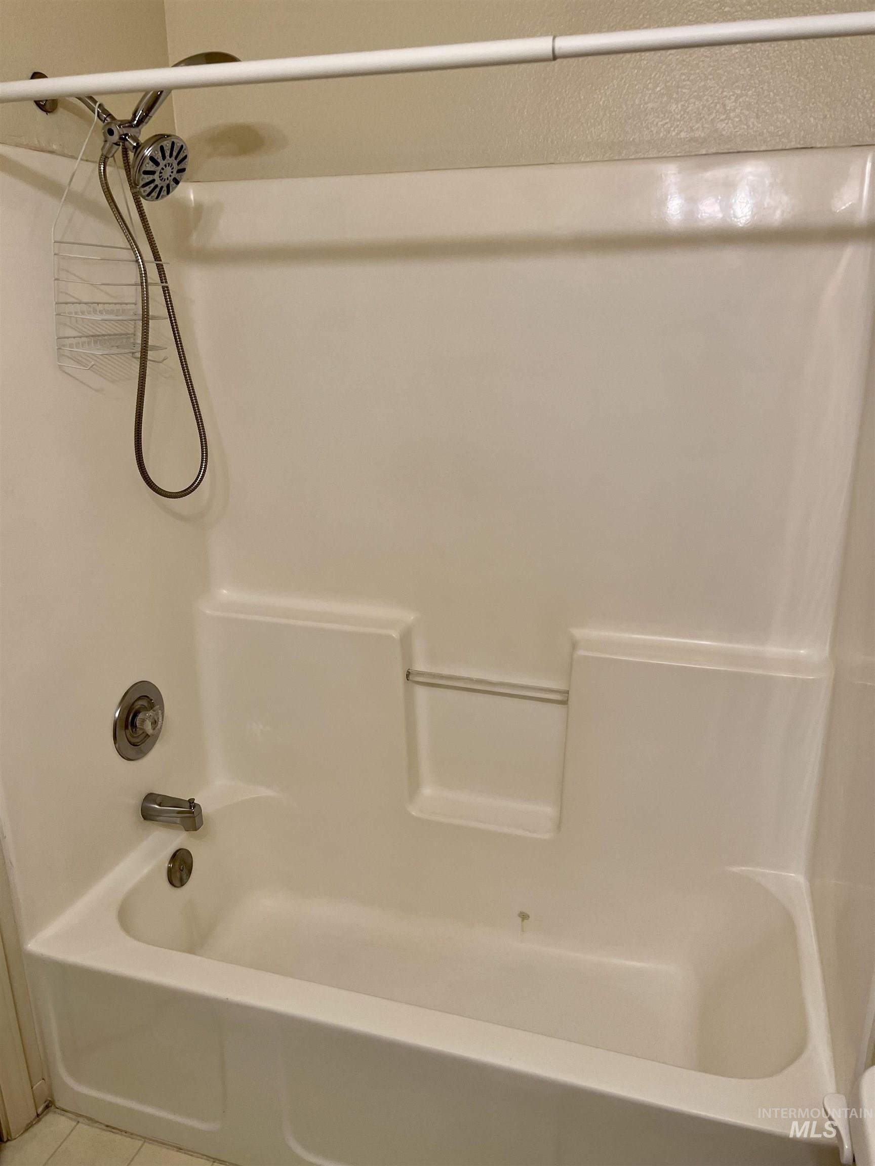 7949 W Holt Ct., Boise, Idaho 83704, 3 Bedrooms, 2.5 Bathrooms, Residential For Sale, Price $355,000, 98982551