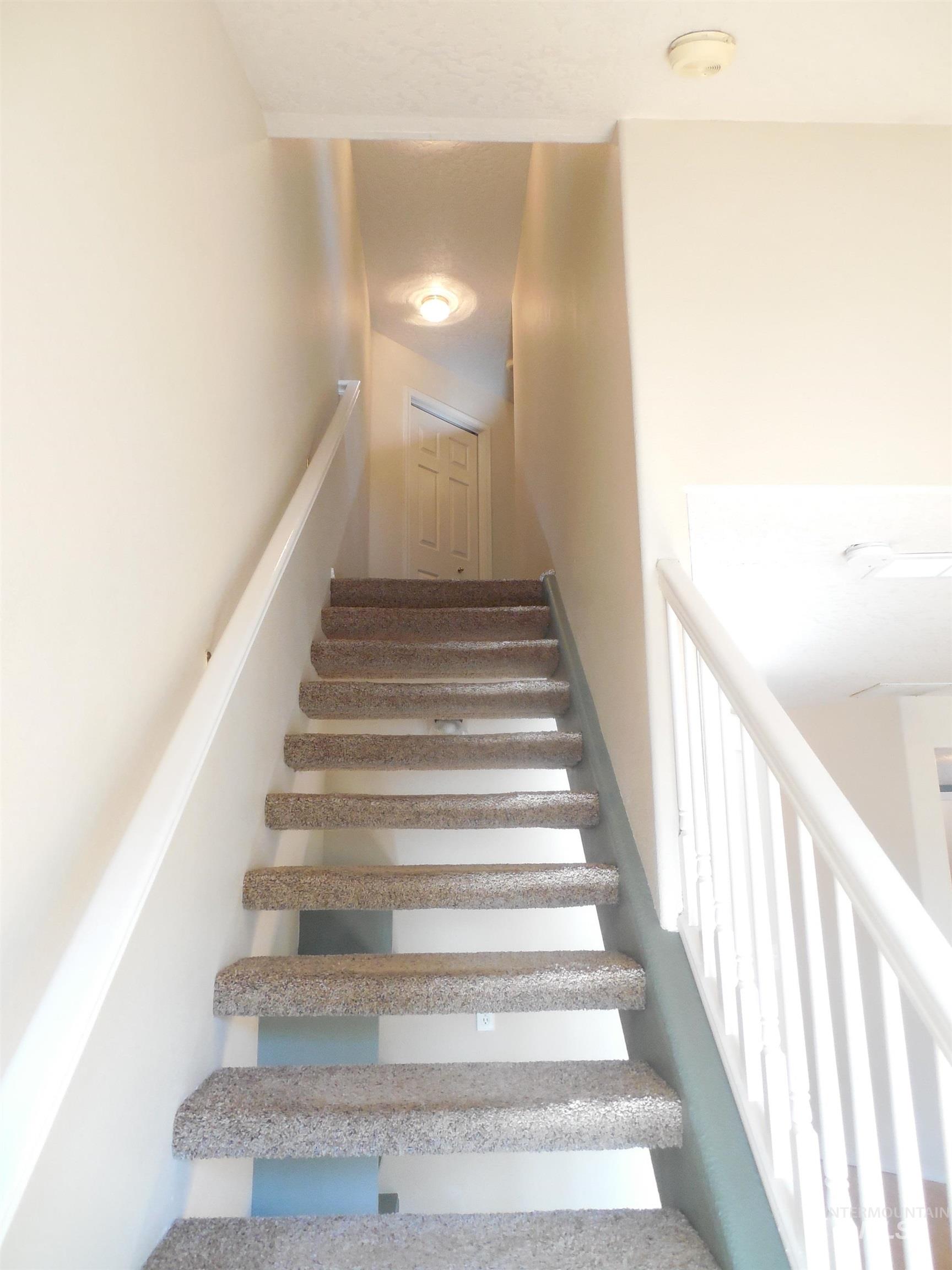 7937 W Holt Ct., Boise, Idaho 83704, 2 Bedrooms, 2.5 Bathrooms, Residential For Sale, Price $313,000, 98982552