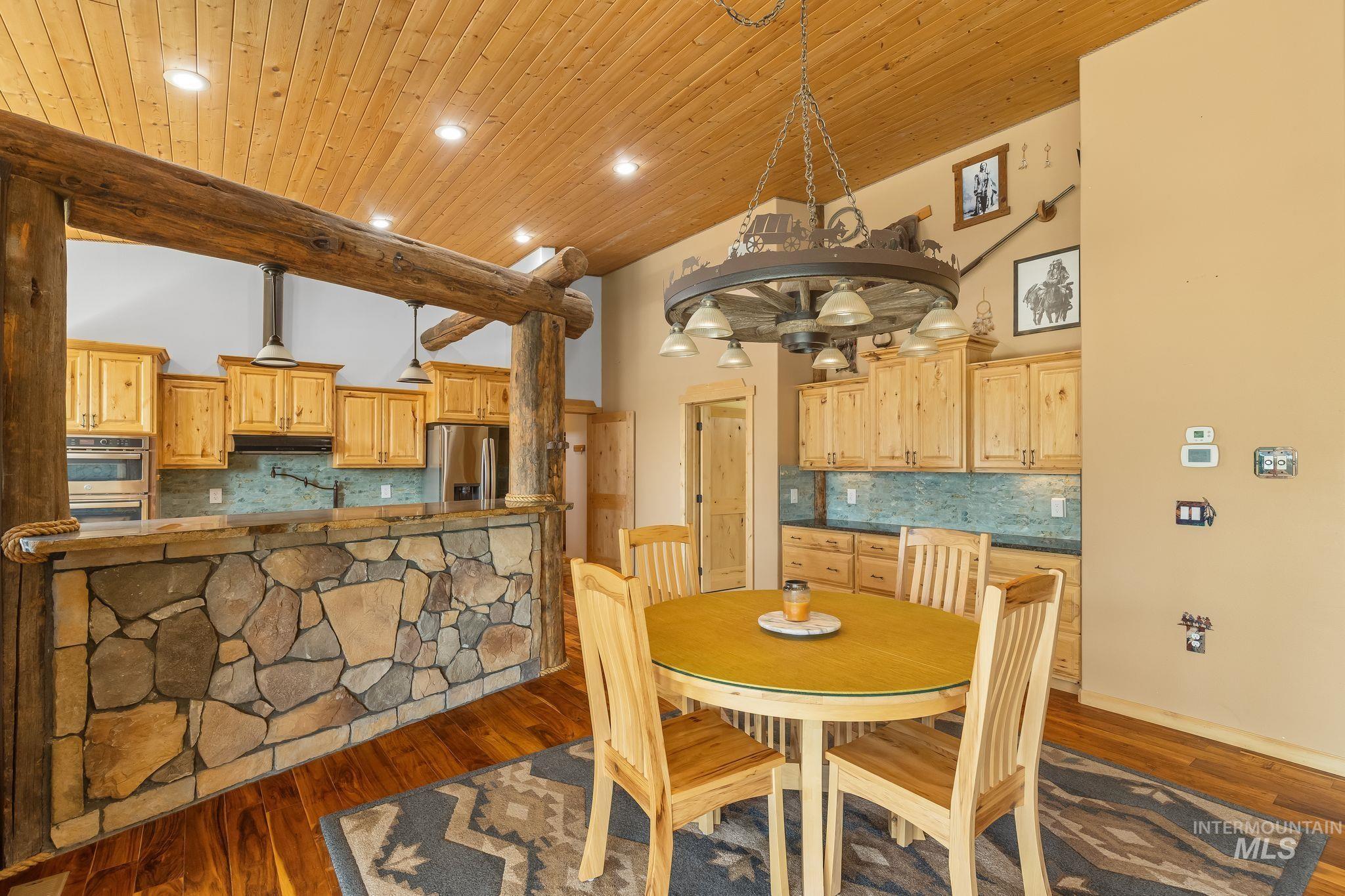 809 River Pointe Lane, Lenore, Idaho 83541, 2 Bedrooms, 2 Bathrooms, Residential For Sale, Price $995,000, 98982553