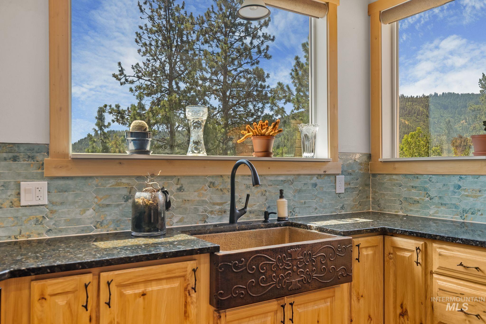 809 River Pointe Lane, Lenore, Idaho 83541, 2 Bedrooms, 2 Bathrooms, Residential For Sale, Price $995,000, 98982553
