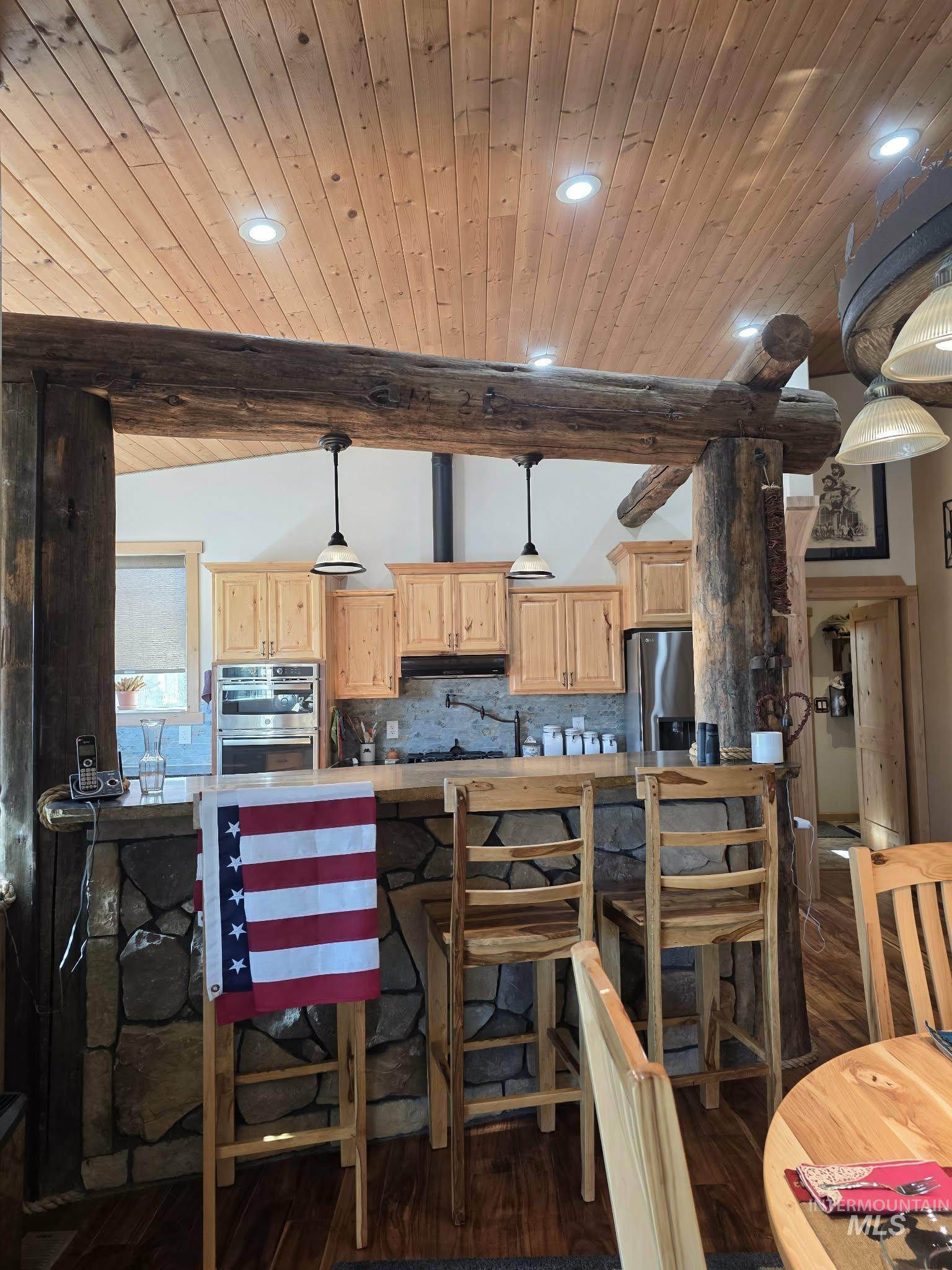 809 River Pointe Lane, Lenore, Idaho 83541, 2 Bedrooms, 2 Bathrooms, Residential For Sale, Price $995,000, 98982553