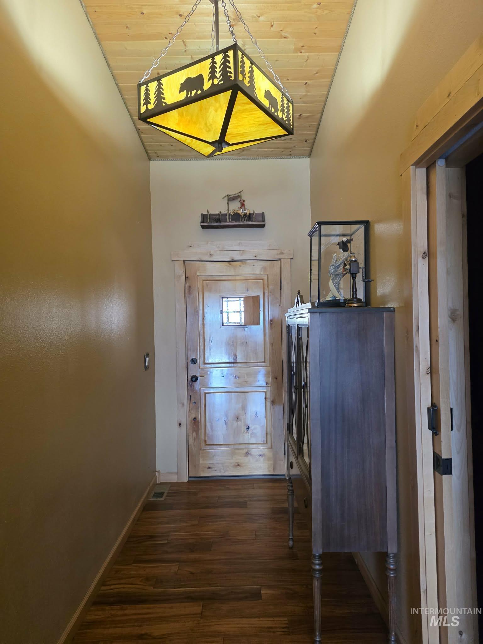 809 River Pointe Lane, Lenore, Idaho 83541, 2 Bedrooms, 2 Bathrooms, Residential For Sale, Price $995,000, 98982553