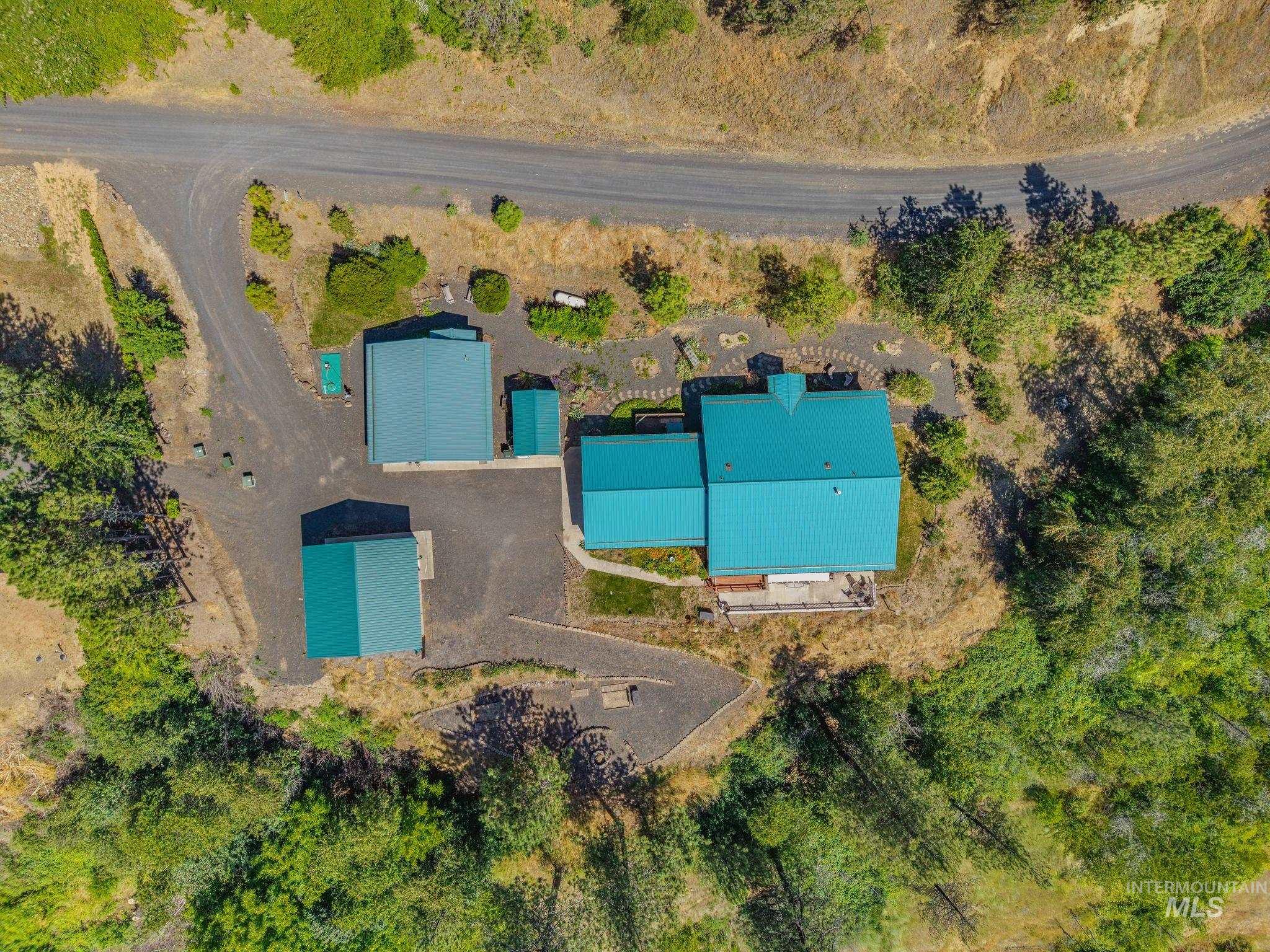 809 River Pointe Lane, Lenore, Idaho 83541, 2 Bedrooms, 2 Bathrooms, Residential For Sale, Price $995,000, 98982553