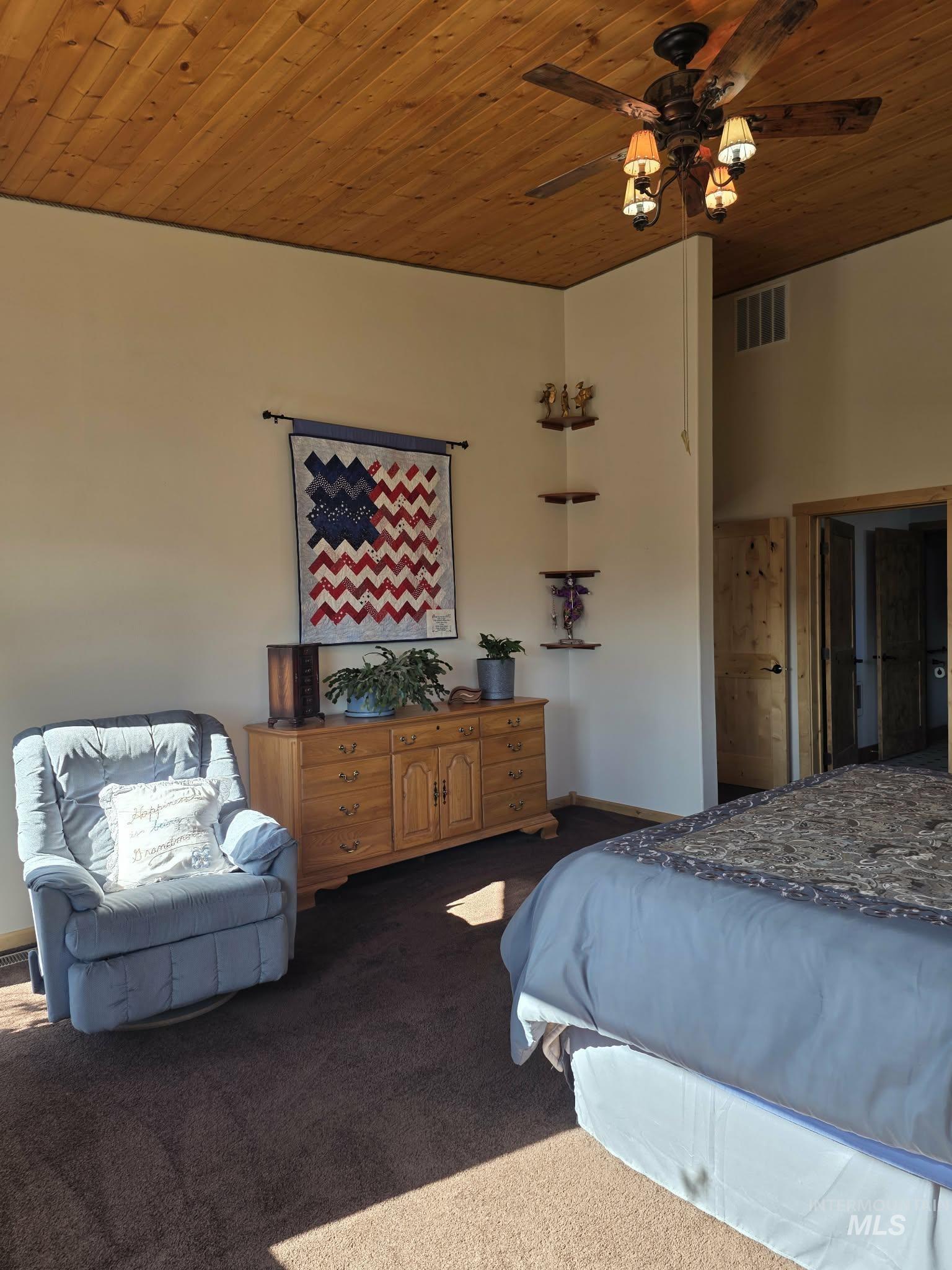 809 River Pointe Lane, Lenore, Idaho 83541, 2 Bedrooms, 2 Bathrooms, Residential For Sale, Price $995,000, 98982553