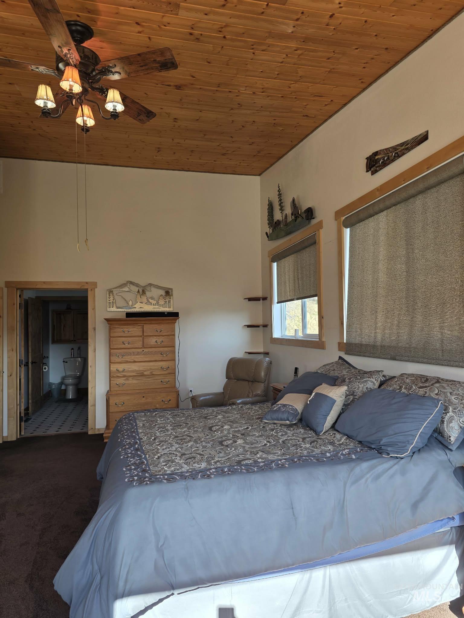 809 River Pointe Lane, Lenore, Idaho 83541, 2 Bedrooms, 2 Bathrooms, Residential For Sale, Price $995,000, 98982553