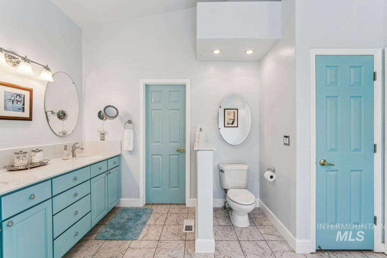 10220 N Palisades Way, Boise, Idaho 83714-9503, 3 Bedrooms, 2 Bathrooms, Residential For Sale, Price $629,000, 98982554