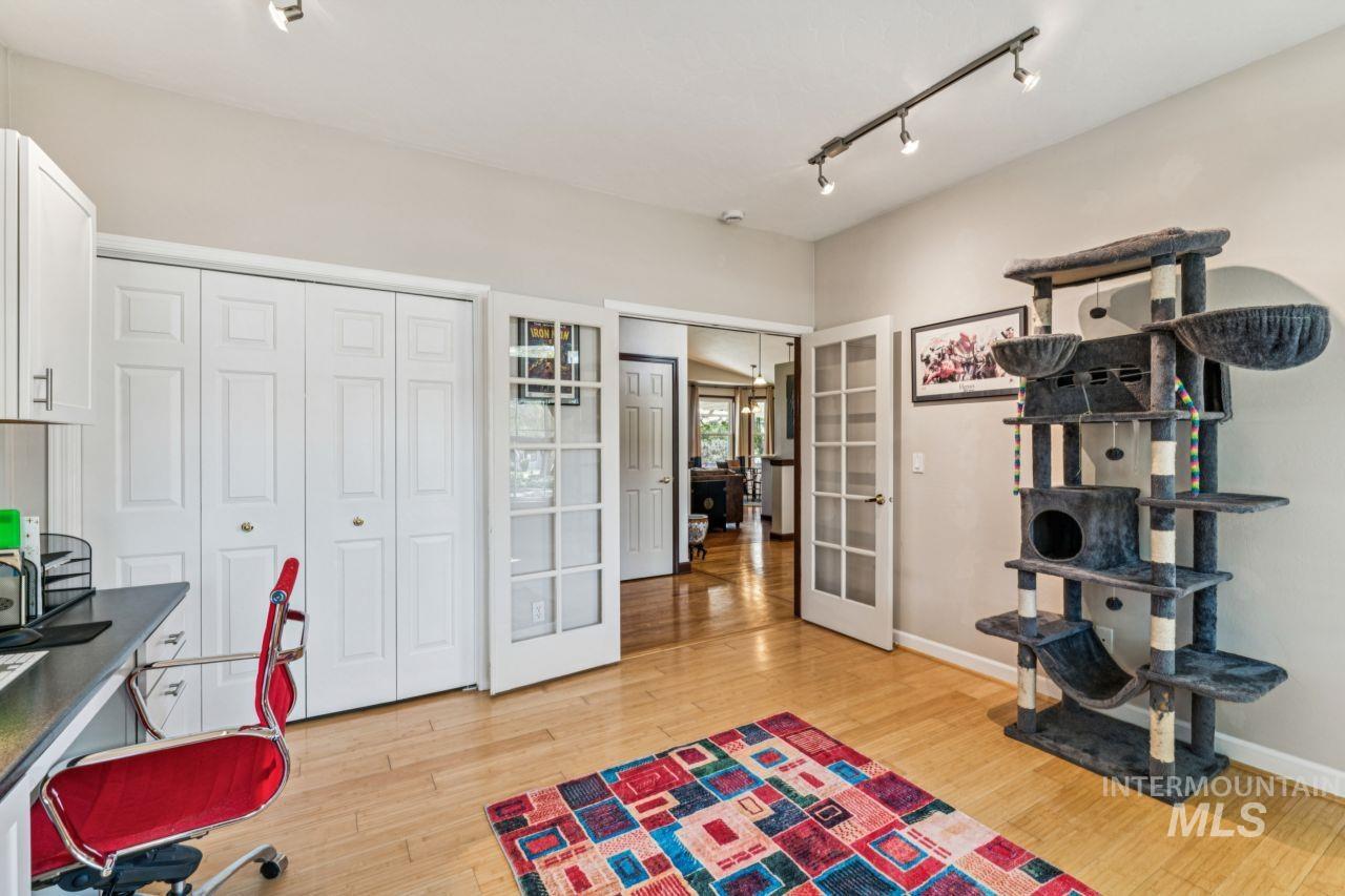 10220 N Palisades Way, Boise, Idaho 83714-9503, 3 Bedrooms, 2 Bathrooms, Residential For Sale, Price $629,000, 98982554