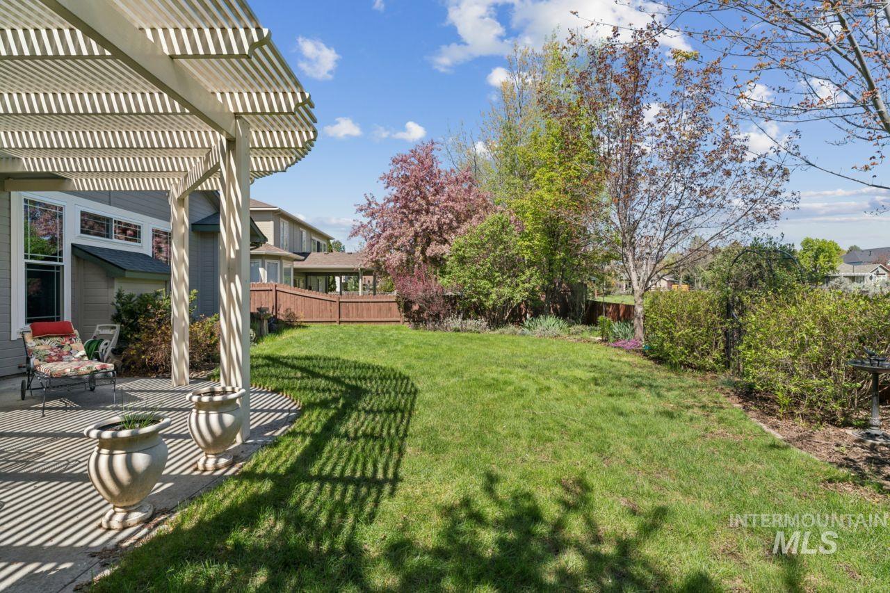 10220 N Palisades Way, Boise, Idaho 83714-9503, 3 Bedrooms, 2 Bathrooms, Residential For Sale, Price $629,000, 98982554