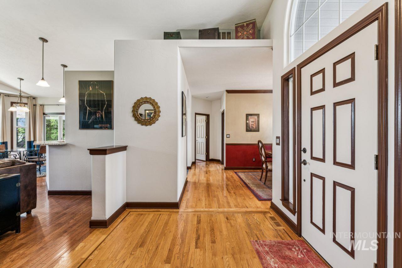 10220 N Palisades Way, Boise, Idaho 83714-9503, 3 Bedrooms, 2 Bathrooms, Residential For Sale, Price $629,000, 98982554