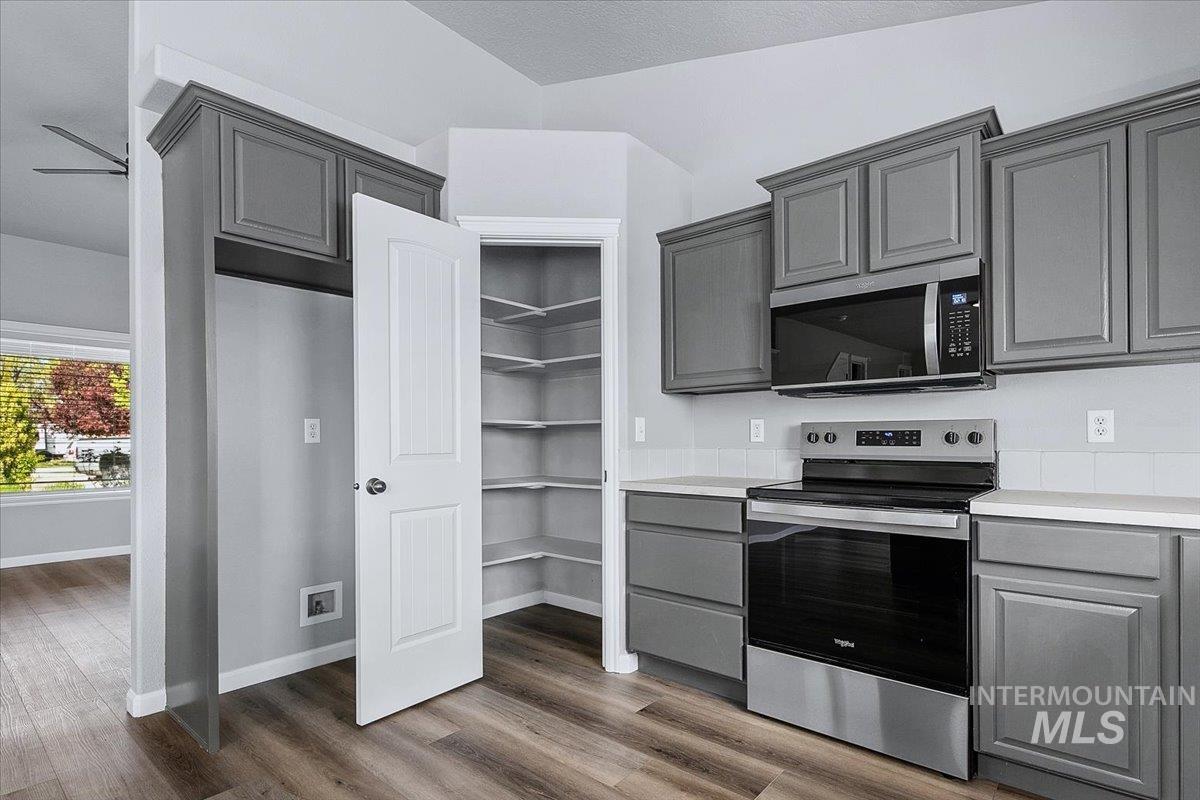 1741 W Quiet Peak St., Meridian, Idaho 83642, 4 Bedrooms, 2.5 Bathrooms, Residential For Sale, Price $509,000,MLS 98982555