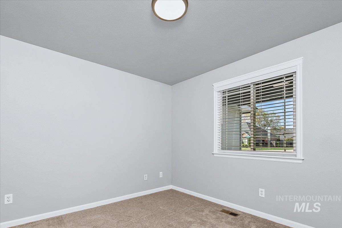 1741 W Quiet Peak St., Meridian, Idaho 83642, 4 Bedrooms, 2.5 Bathrooms, Residential For Sale, Price $509,000,MLS 98982555