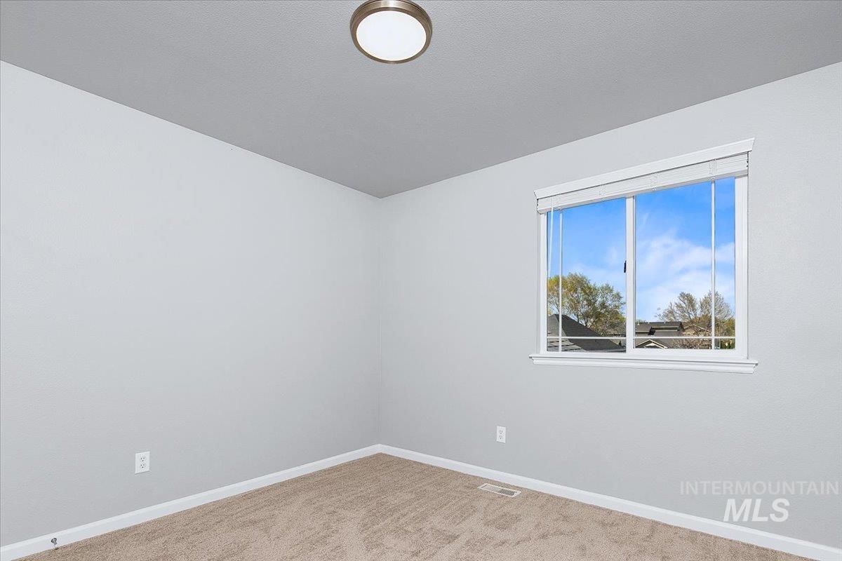 1741 W Quiet Peak St., Meridian, Idaho 83642, 4 Bedrooms, 2.5 Bathrooms, Residential For Sale, Price $509,000,MLS 98982555