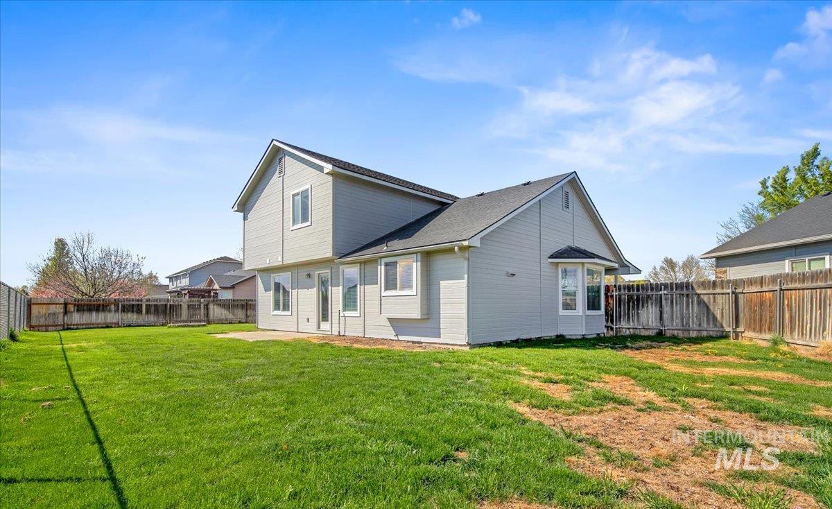 1741 W Quiet Peak St., Meridian, Idaho 83642, 4 Bedrooms, 2.5 Bathrooms, Residential For Sale, Price $509,000,MLS 98982555
