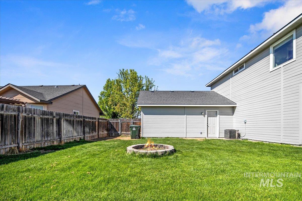 1741 W Quiet Peak St., Meridian, Idaho 83642, 4 Bedrooms, 2.5 Bathrooms, Residential For Sale, Price $509,000,MLS 98982555